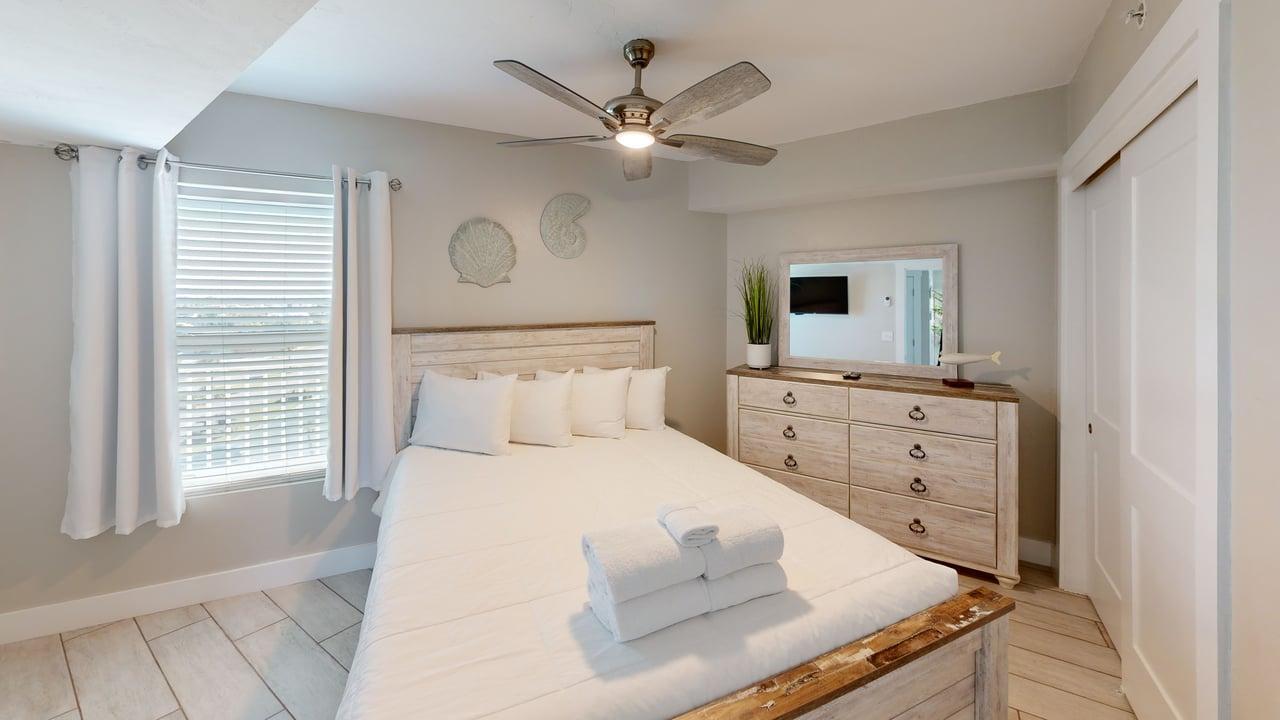 895 Santa Rosa Boulevard 614
