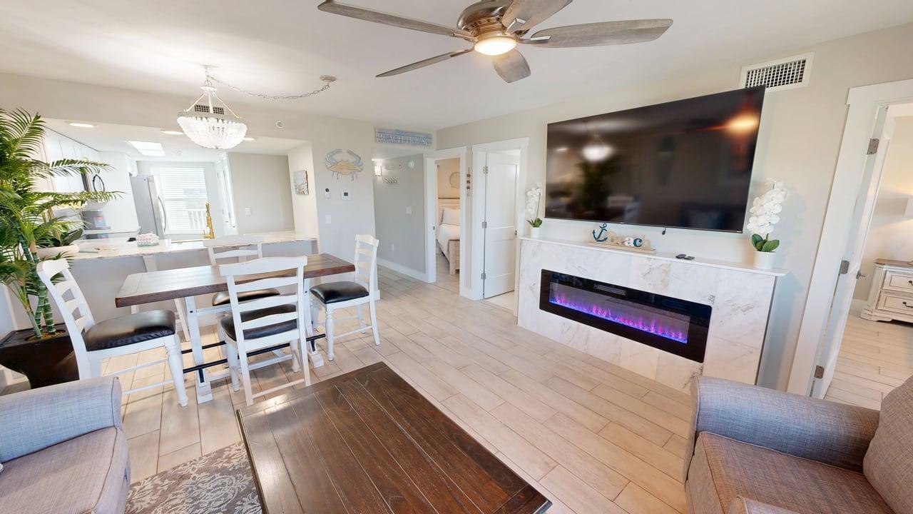 895 Santa Rosa Boulevard 614