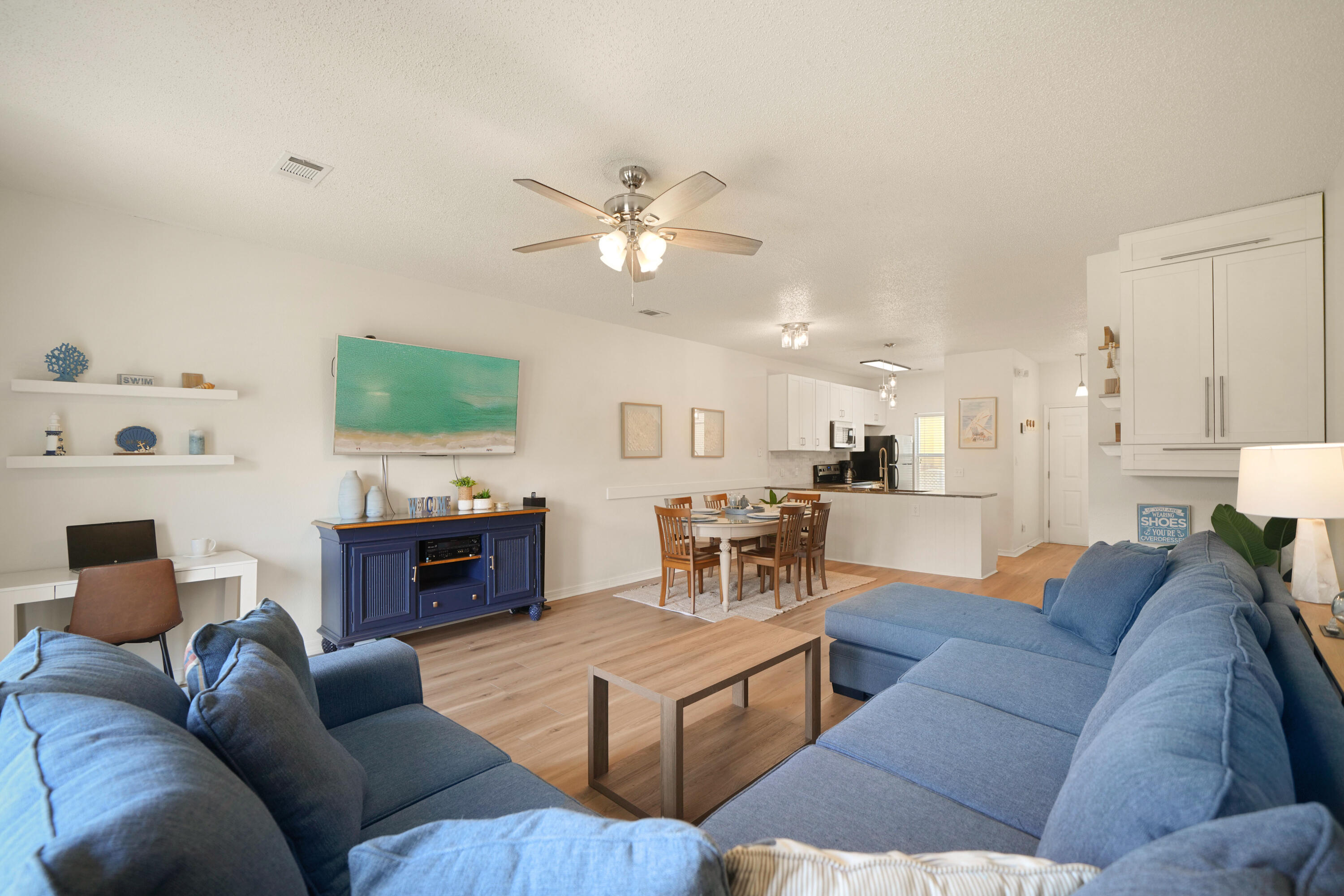 450 S Geronimo Street 102