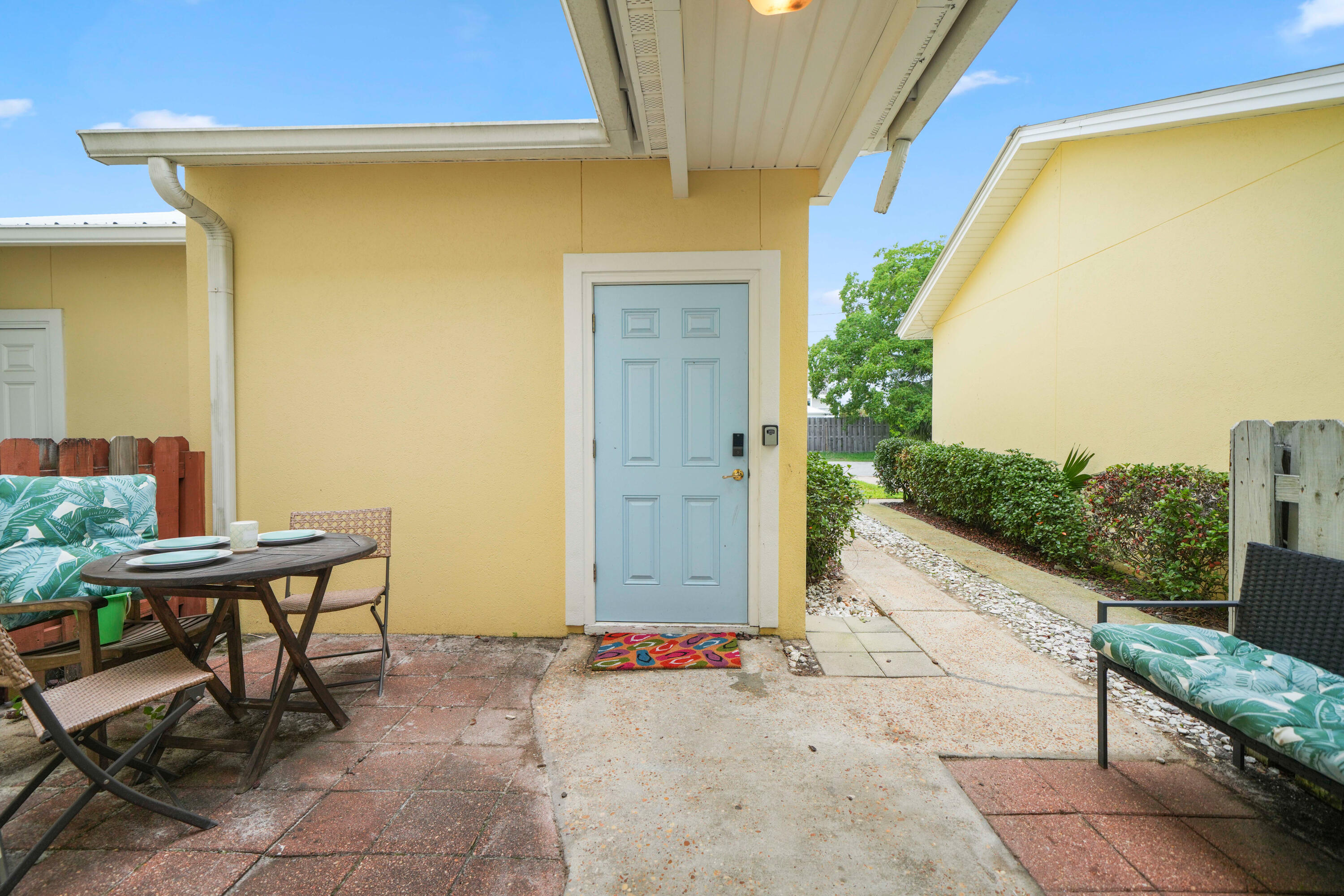 450 S Geronimo Street 102