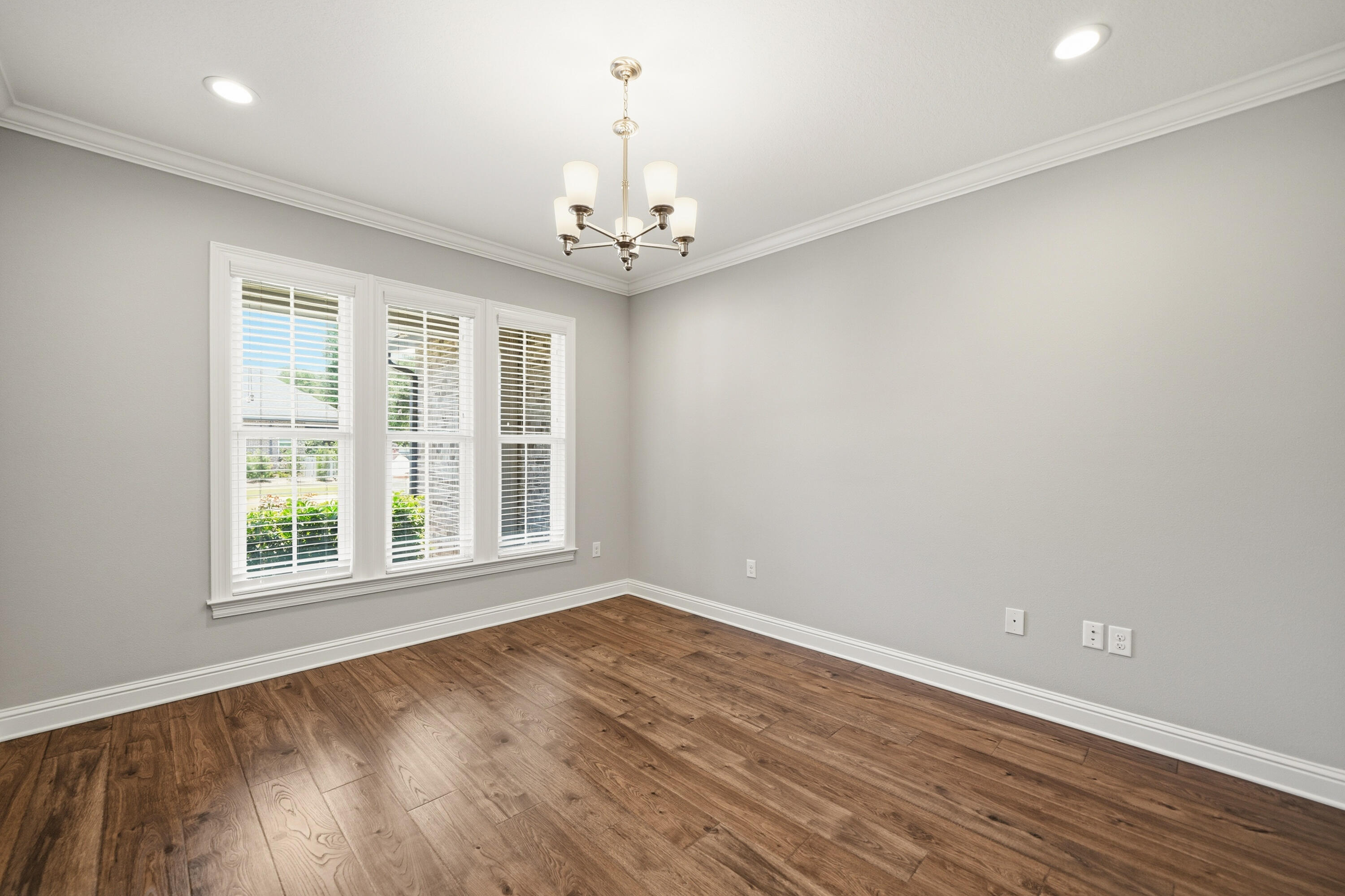 208 Meadow Lake Drive