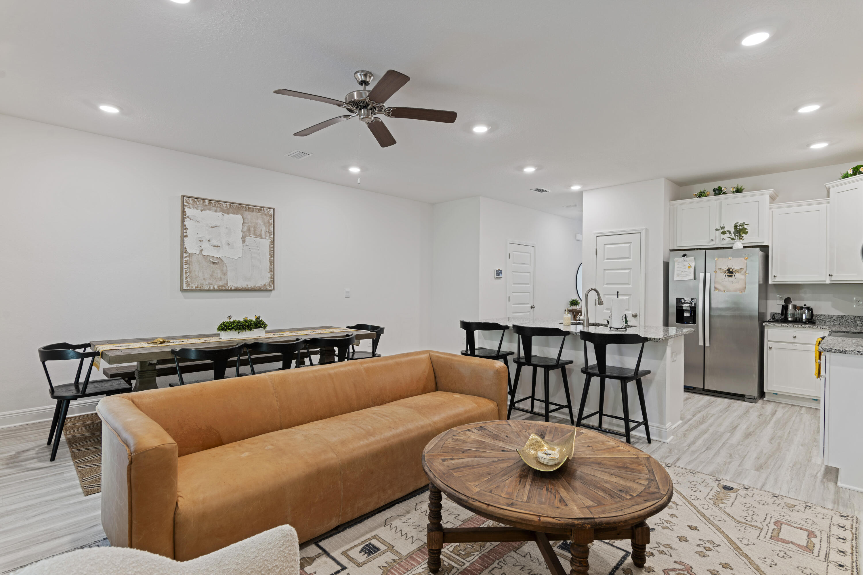 45 N Leviathan Court