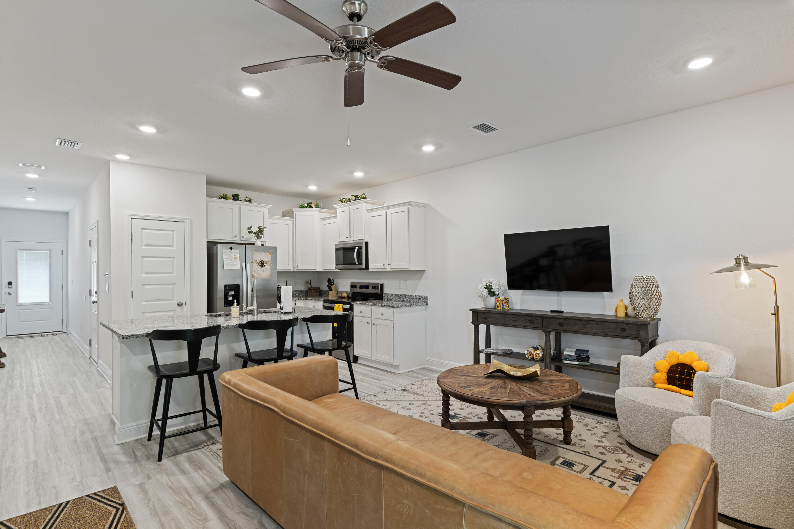 45 N Leviathan Court