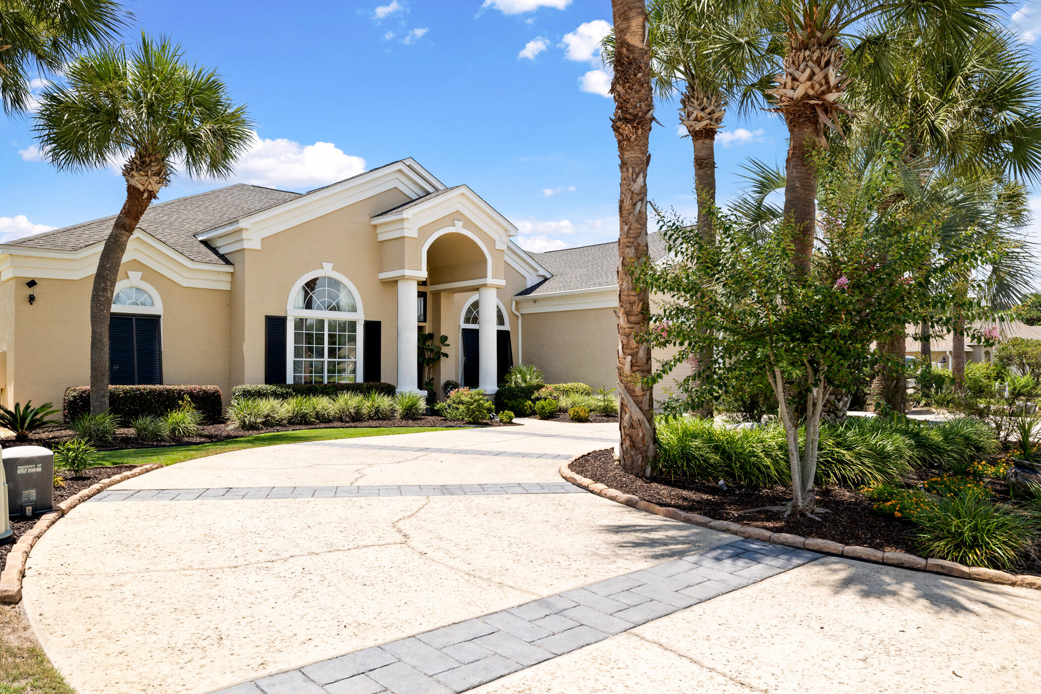 119 Legend Lakes Drive