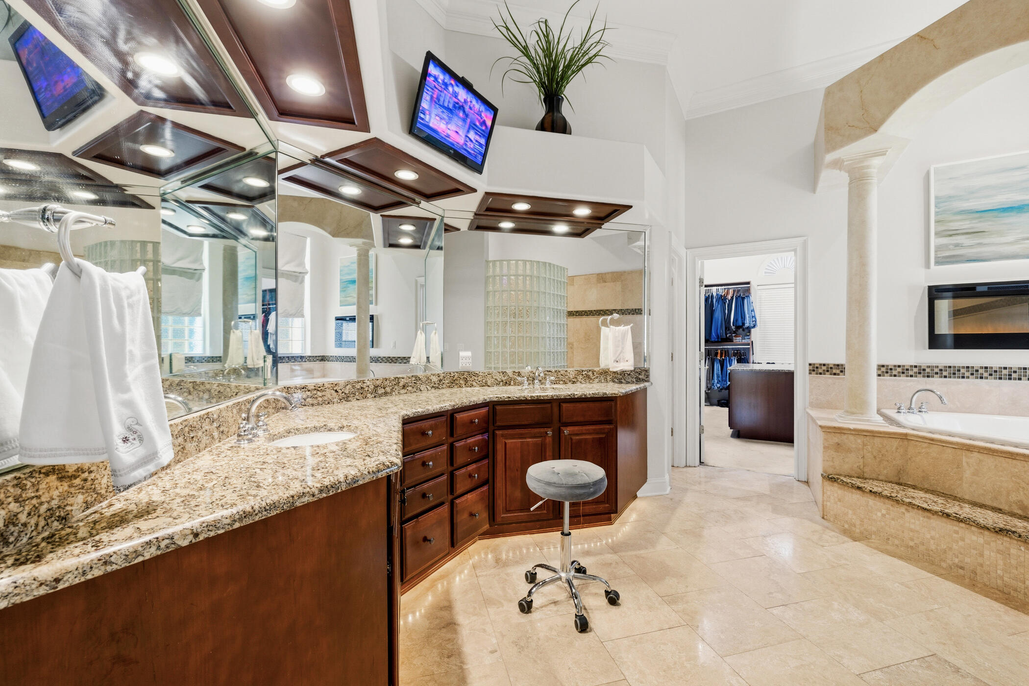119 Legend Lakes Drive