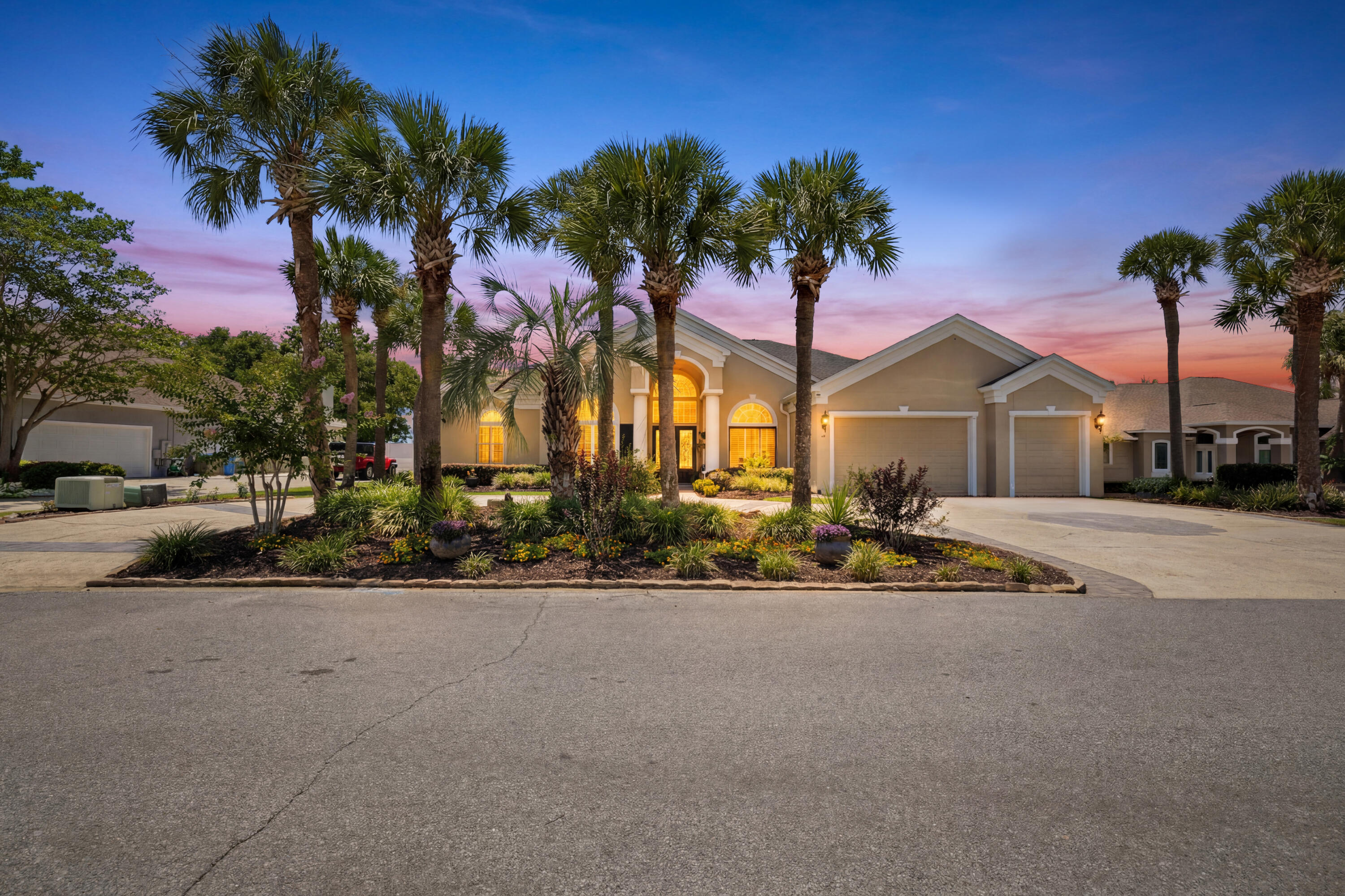 119 Legend Lakes Drive