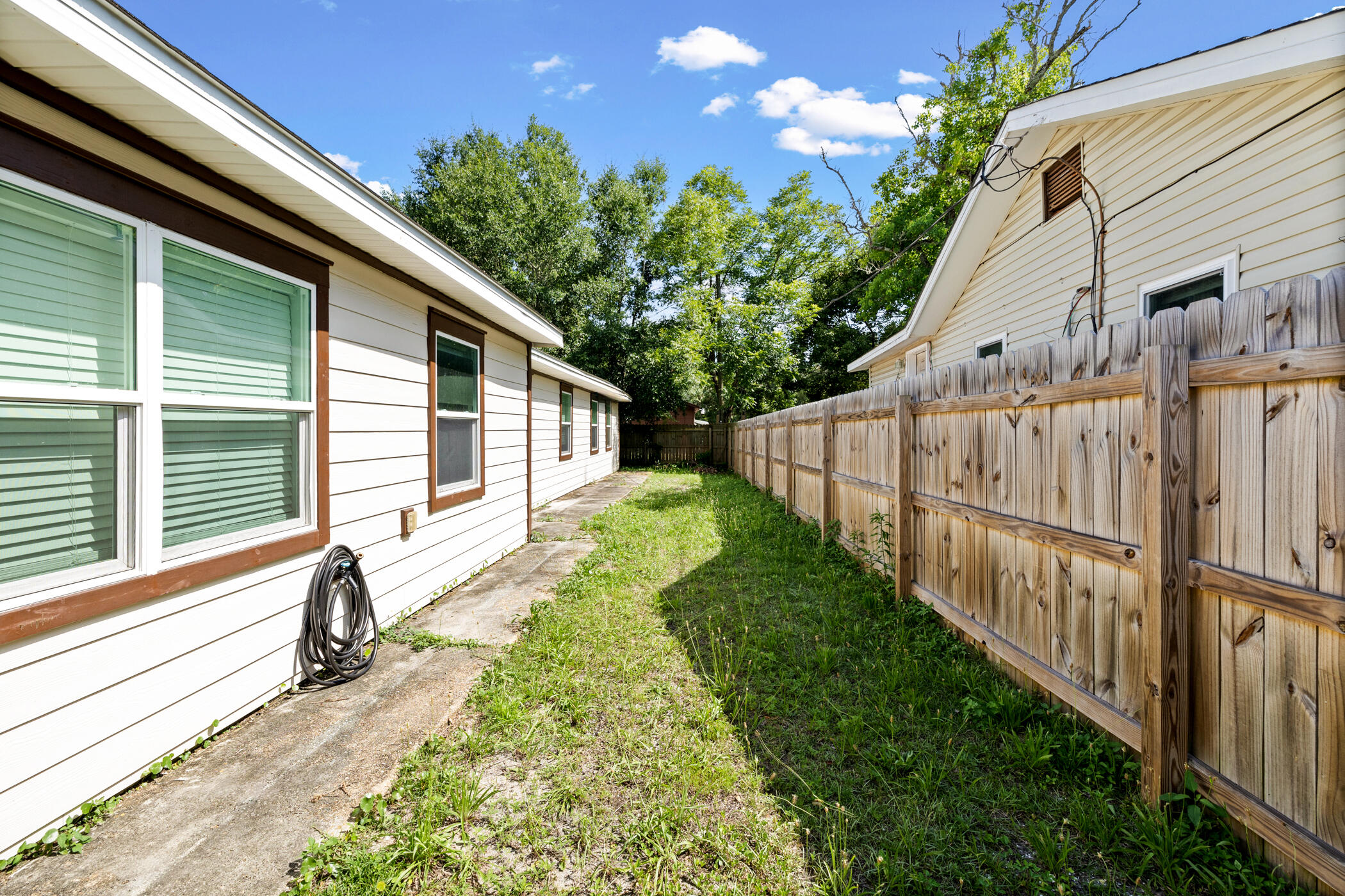 423 Green Acres Road
