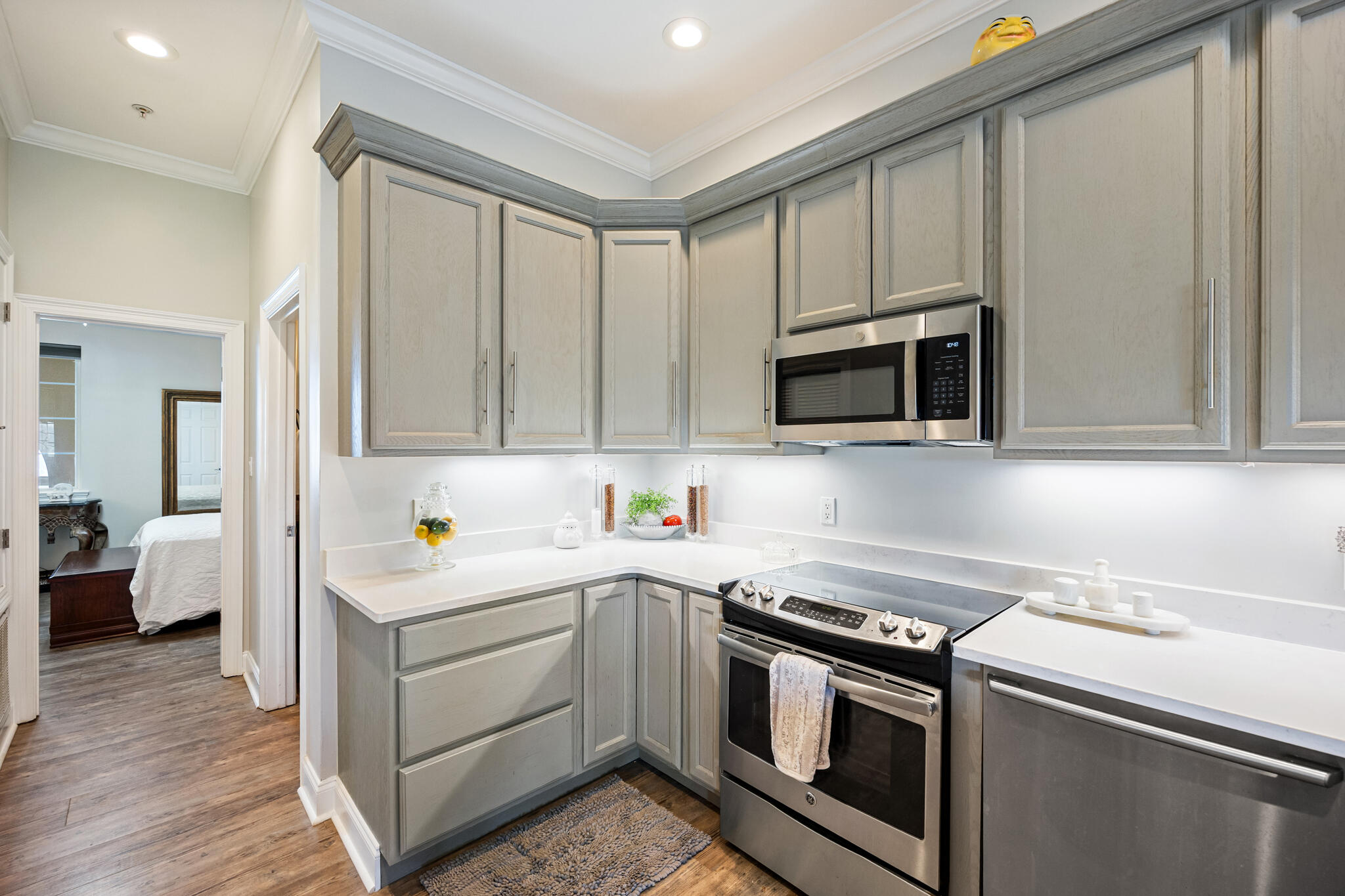 4507 Furling Lane 308