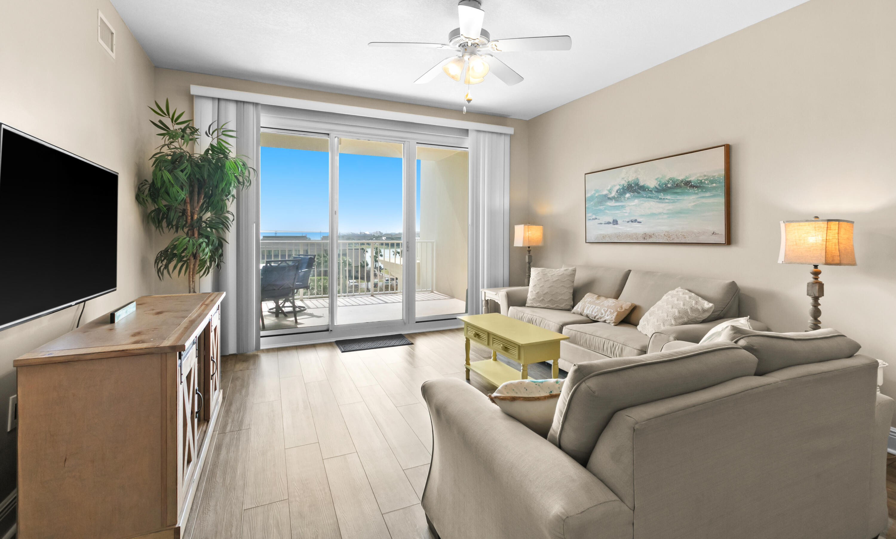122 Seascape Drive 403