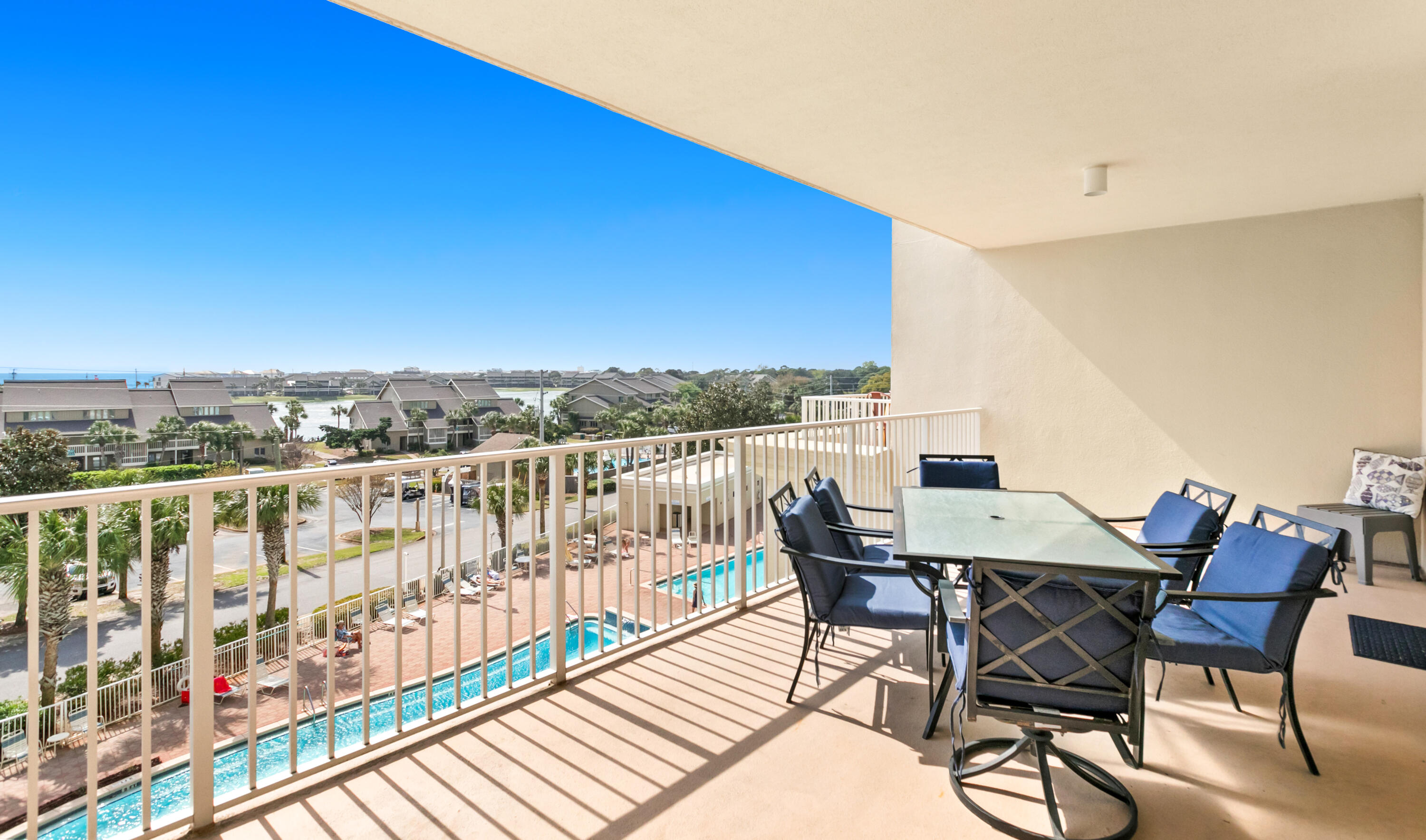 122 Seascape Drive 403
