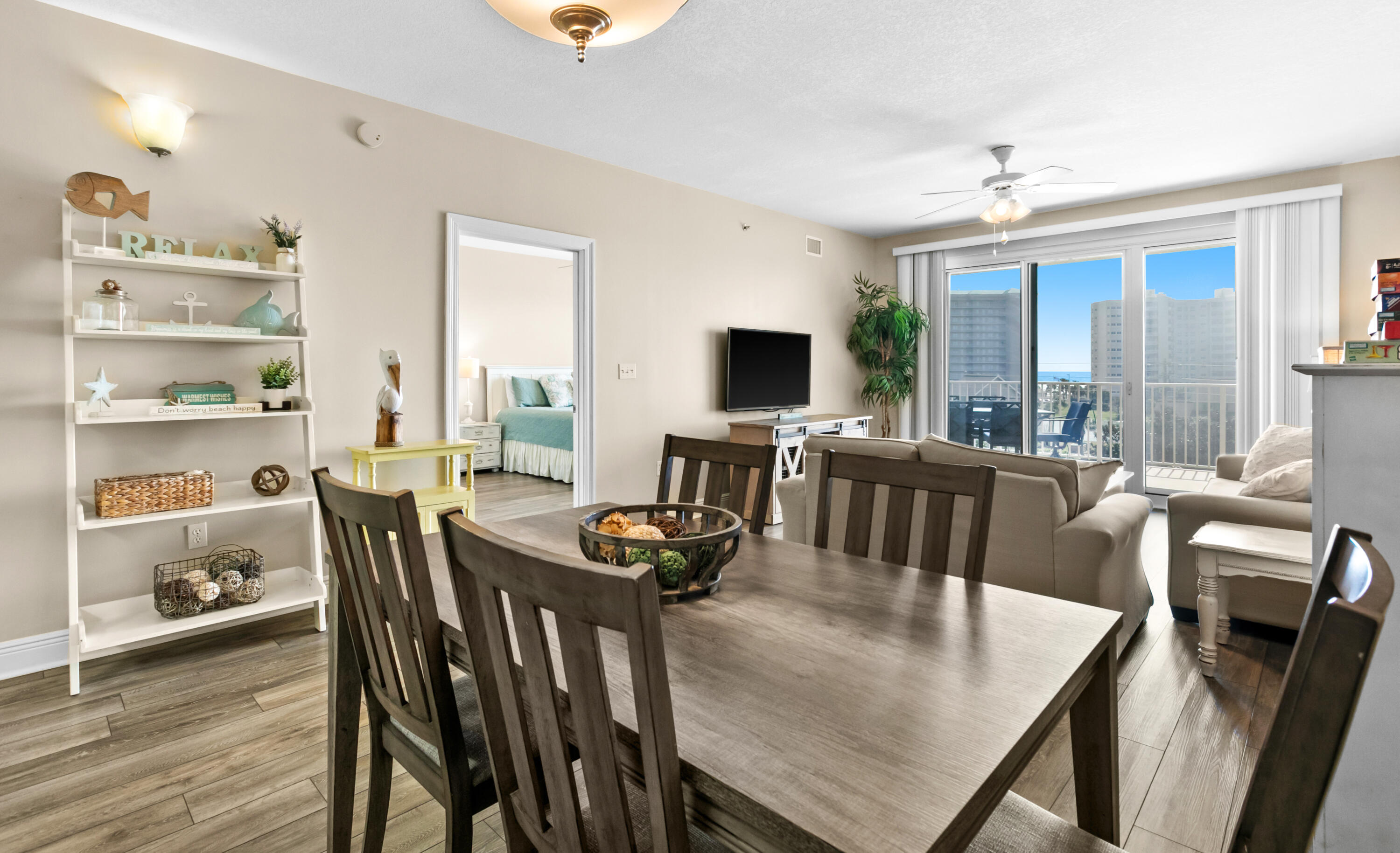 122 Seascape Drive 403