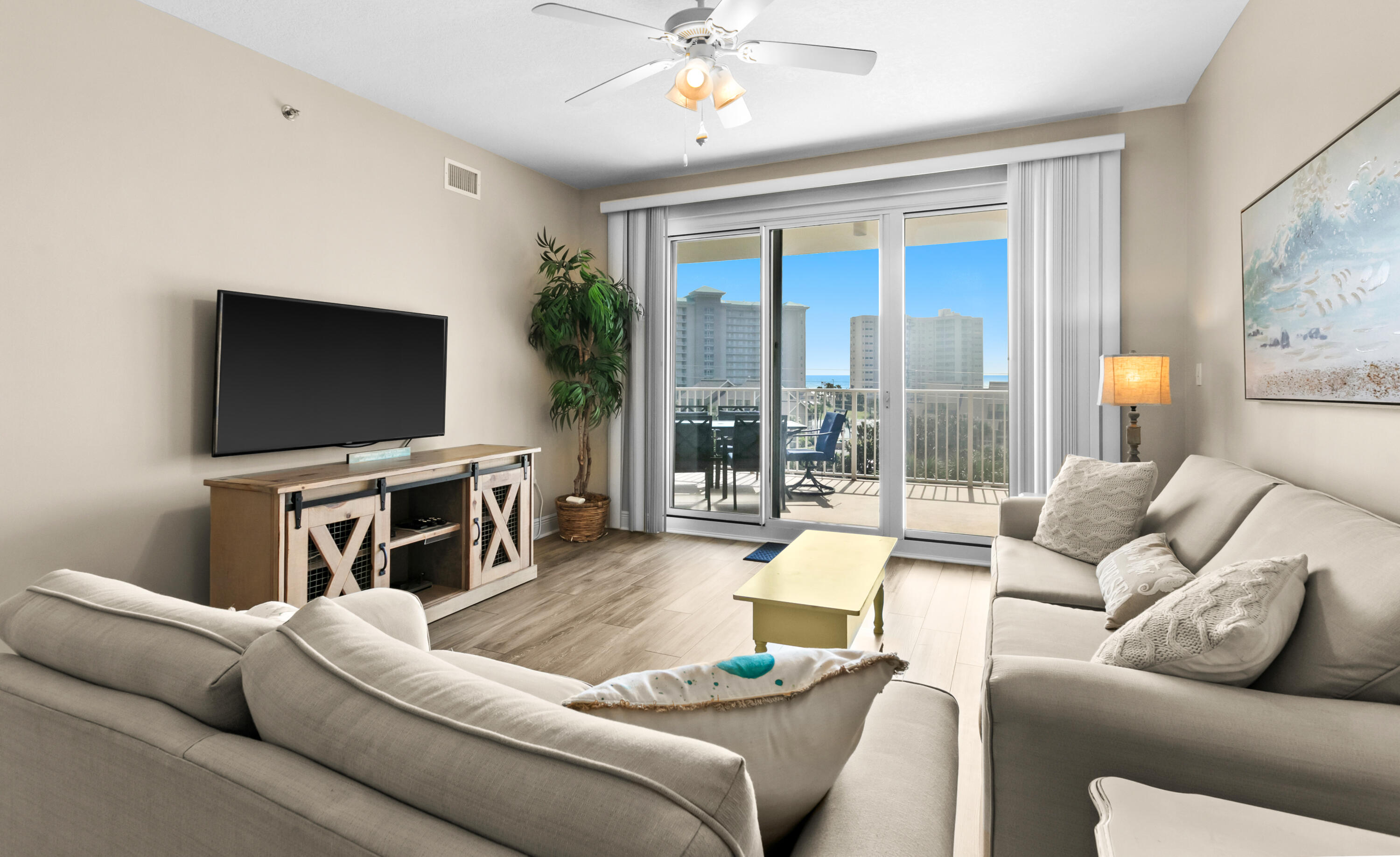 122 Seascape Drive 403