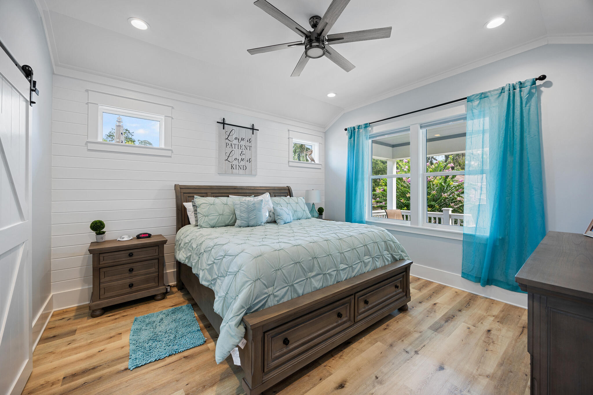 90 Beacon Point Drive
