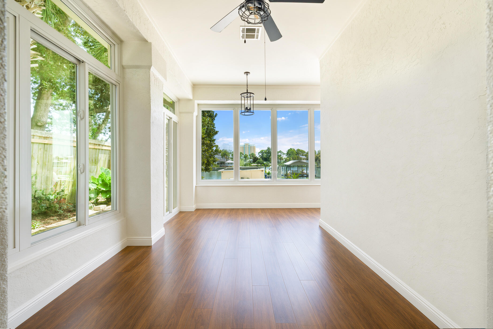 8203 N Lagoon Drive