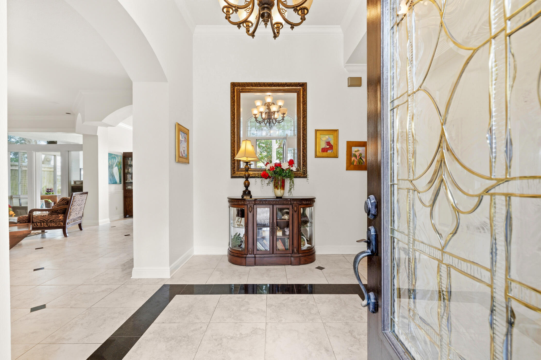 8203 N Lagoon Drive