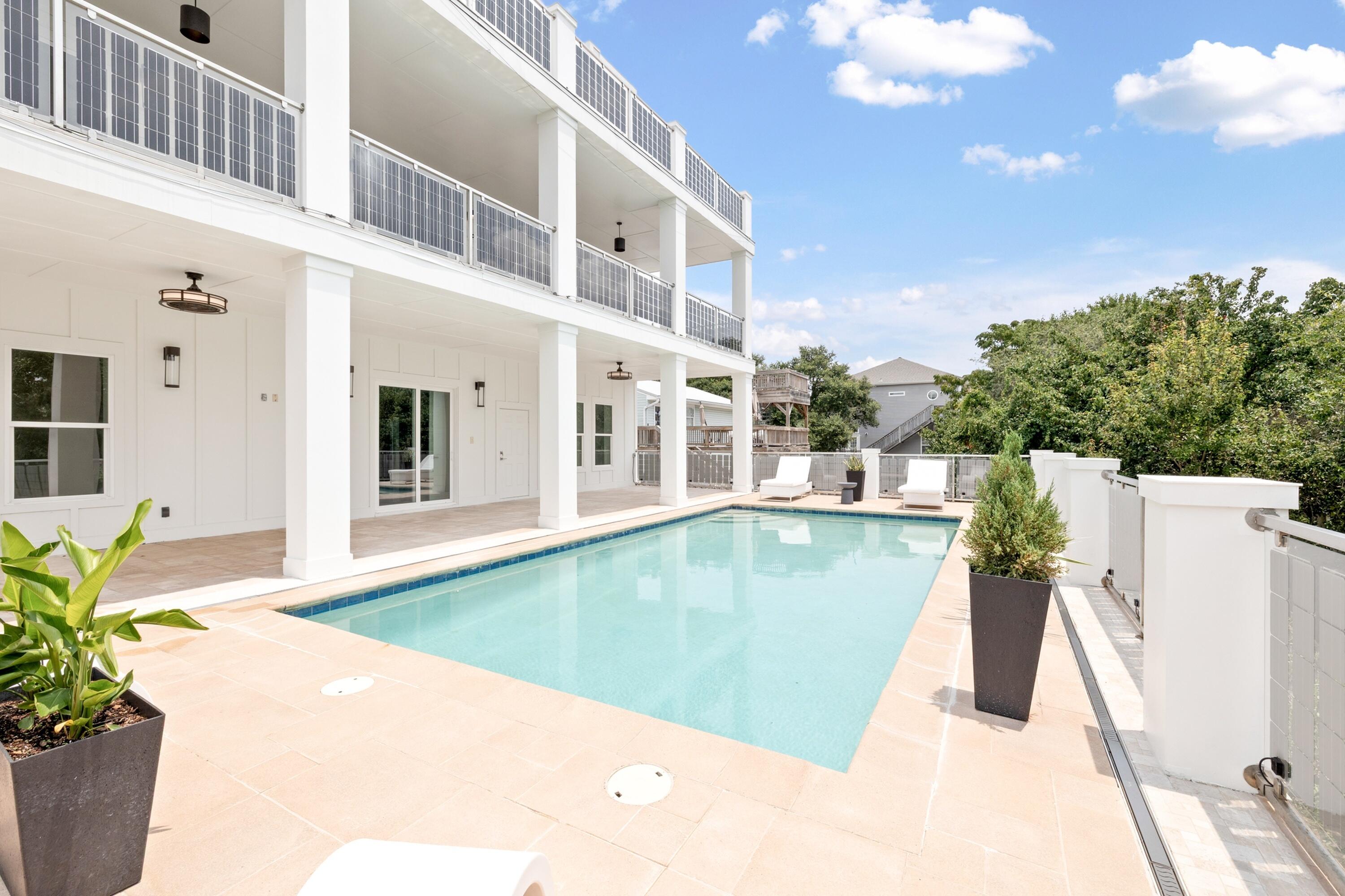 326 Summit Drive Drive