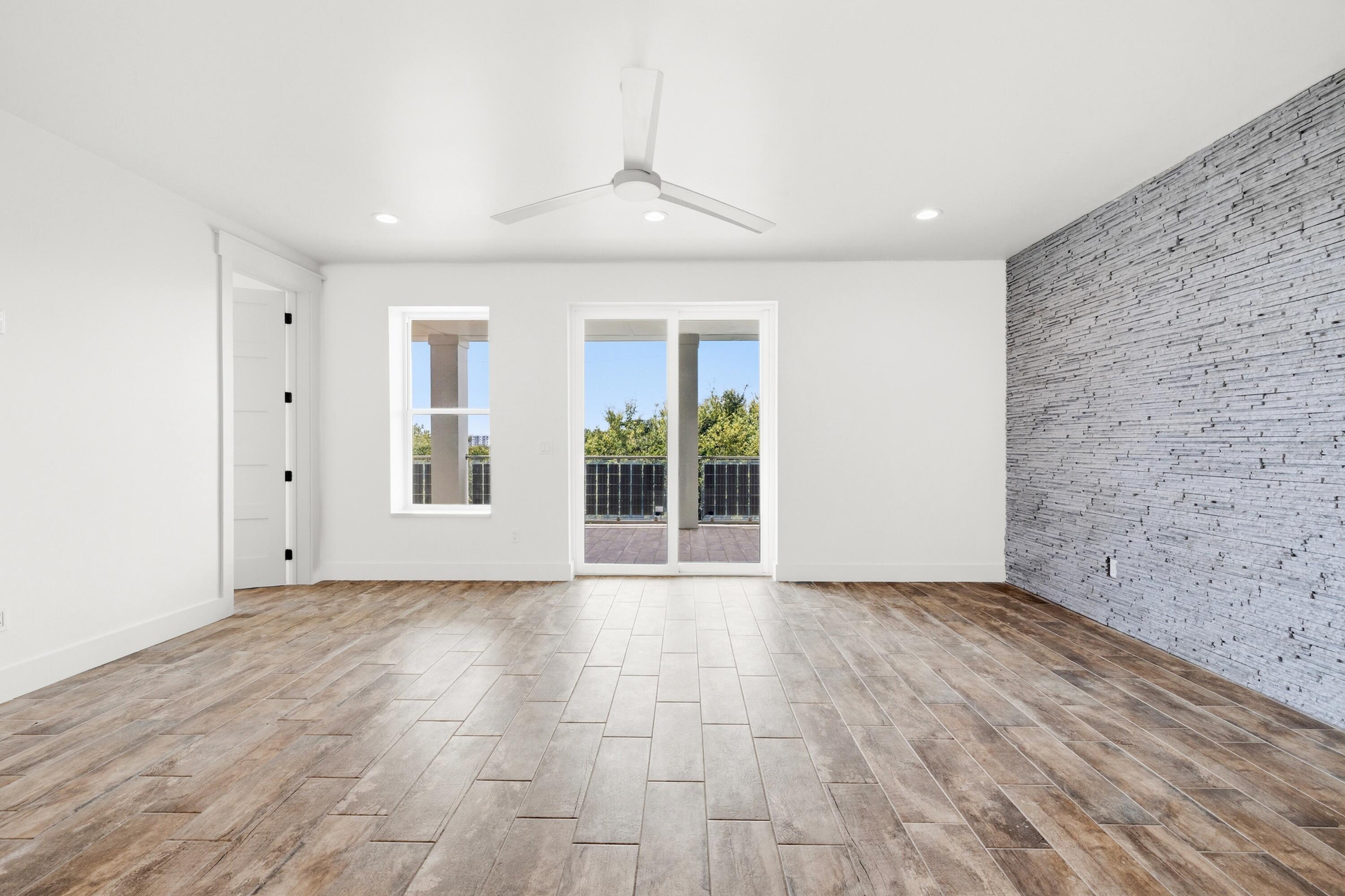 326 Summit Drive Drive
