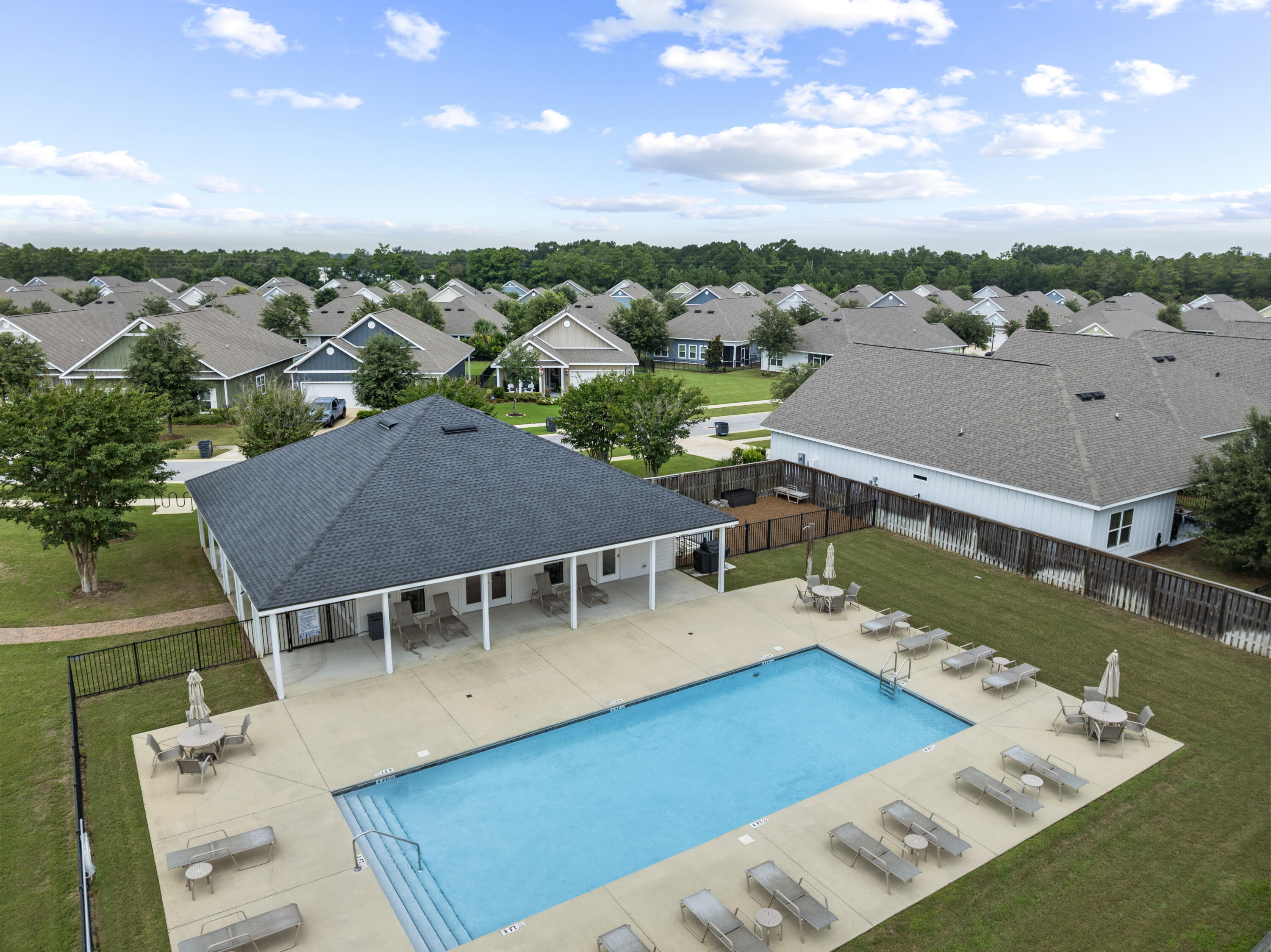 52 Dusky Way