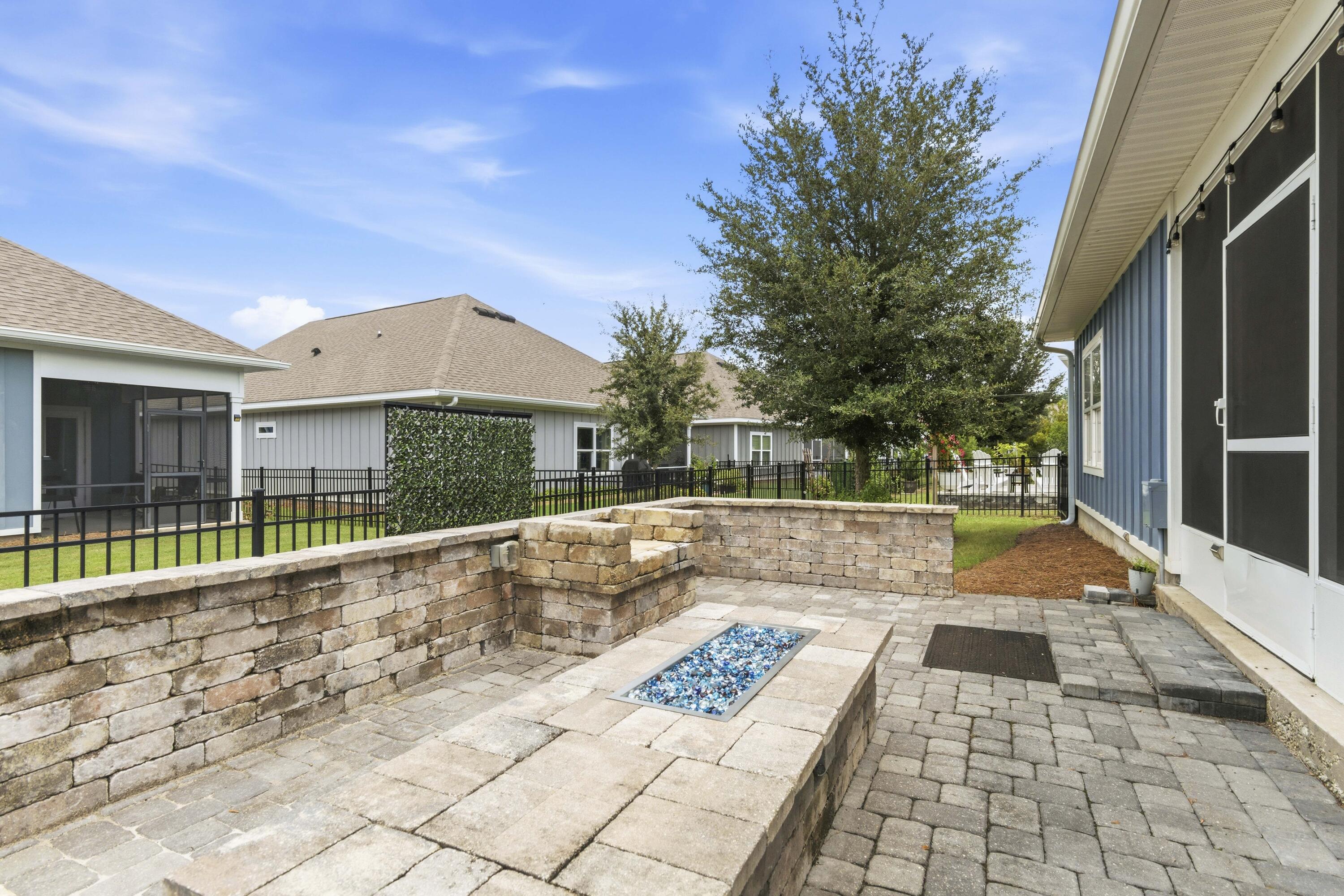 52 Dusky Way