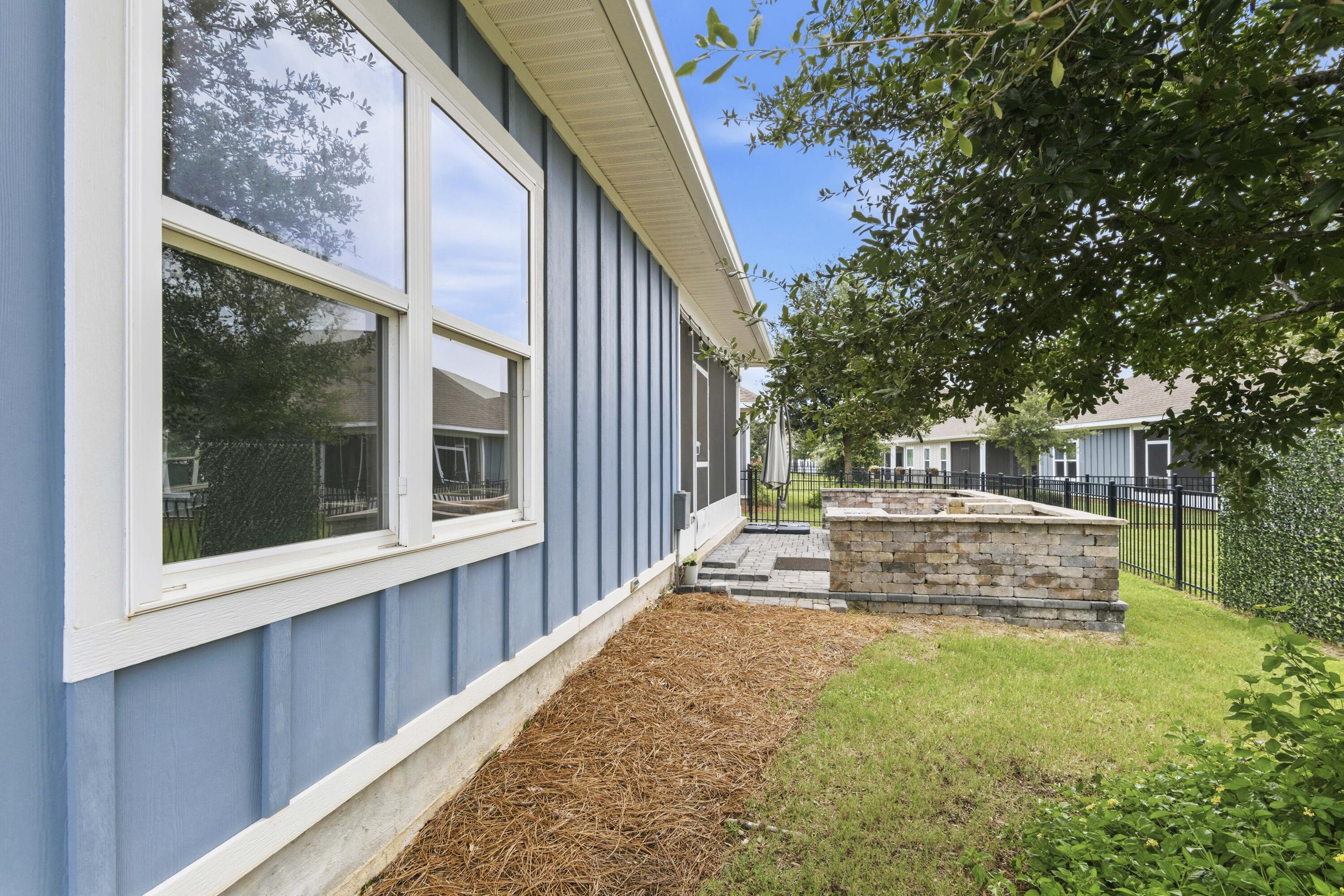 52 Dusky Way