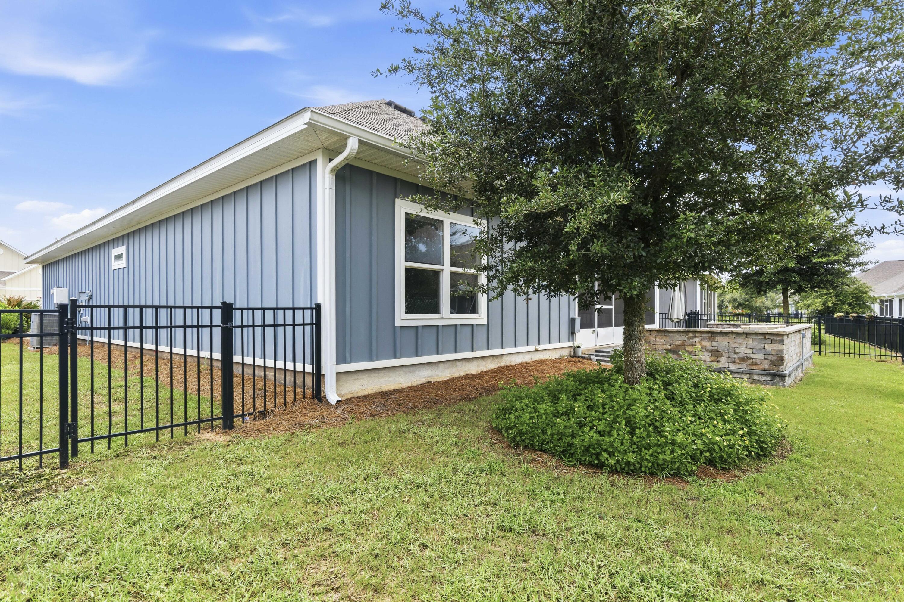 52 Dusky Way