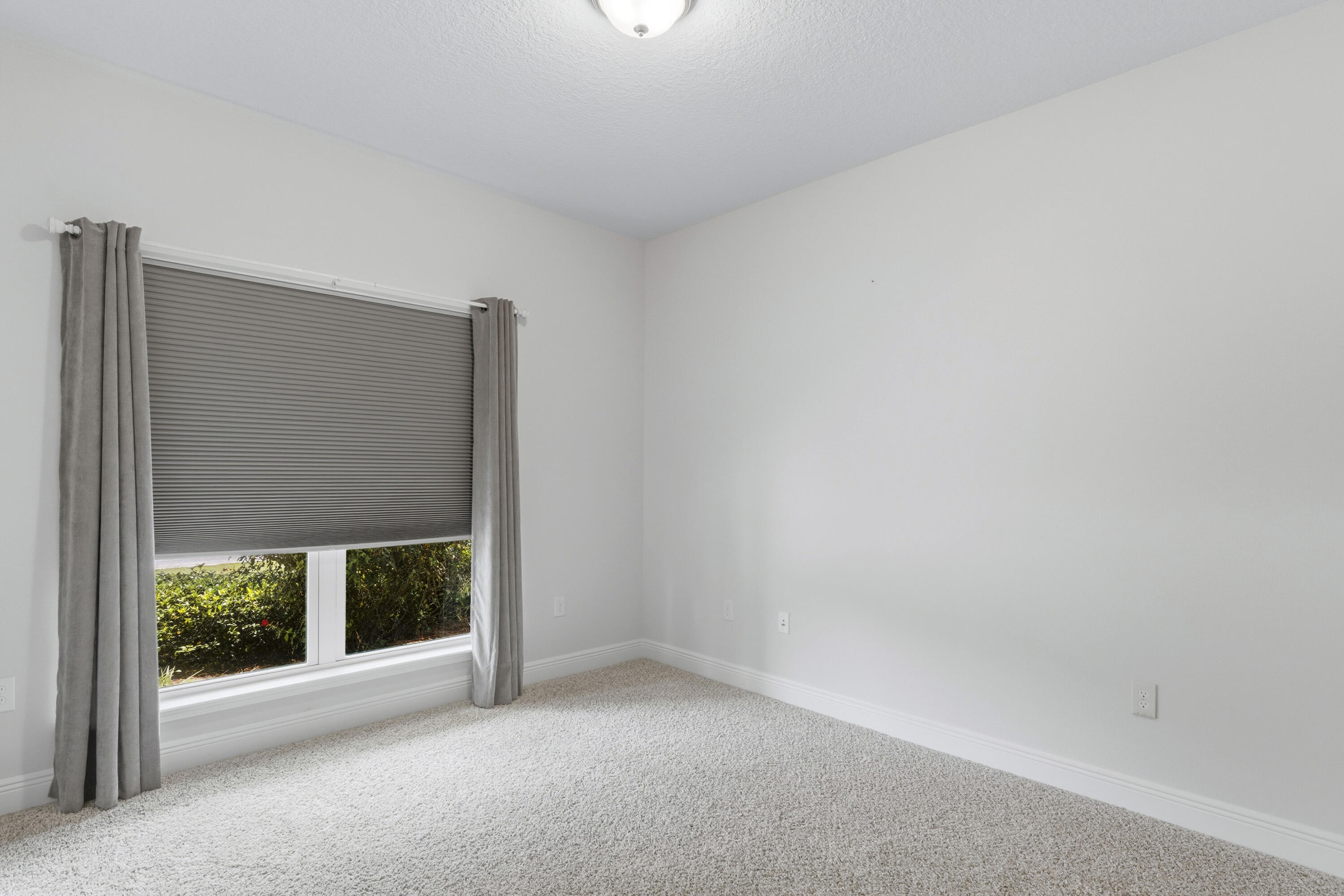 52 Dusky Way