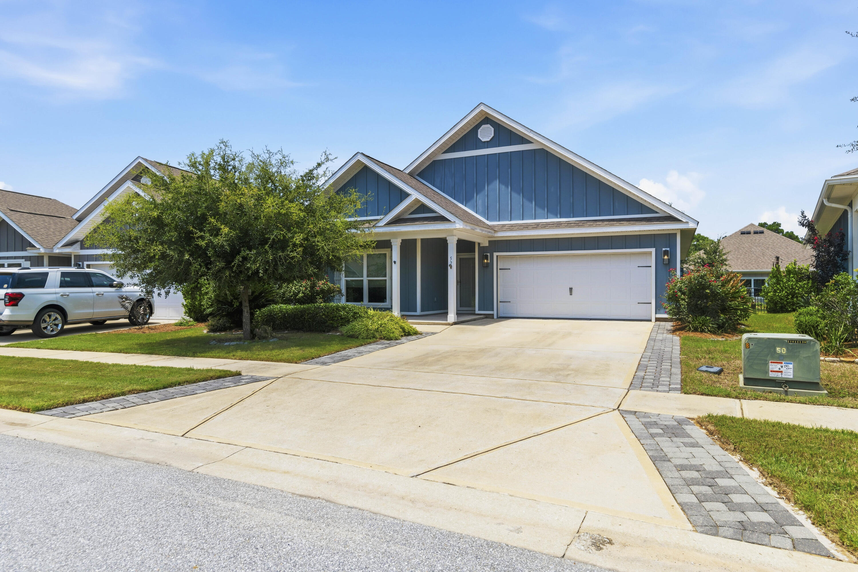52 Dusky Way