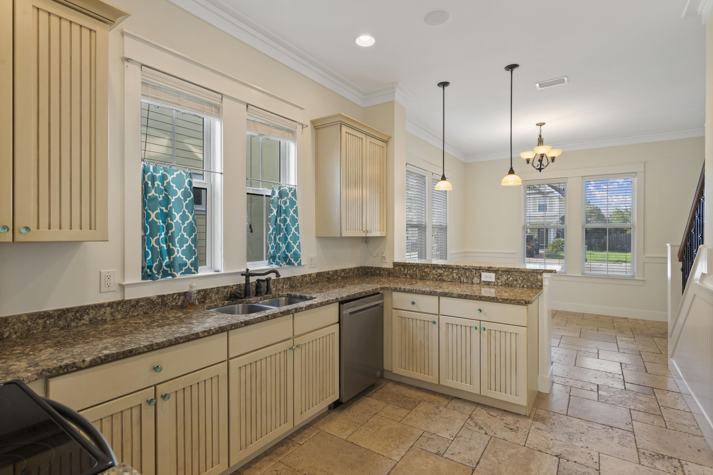 324 Madison Circle
