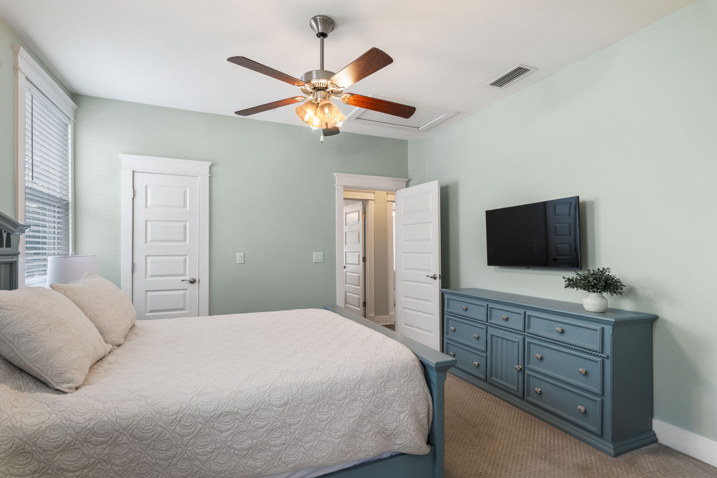 71 Gulfview Circle