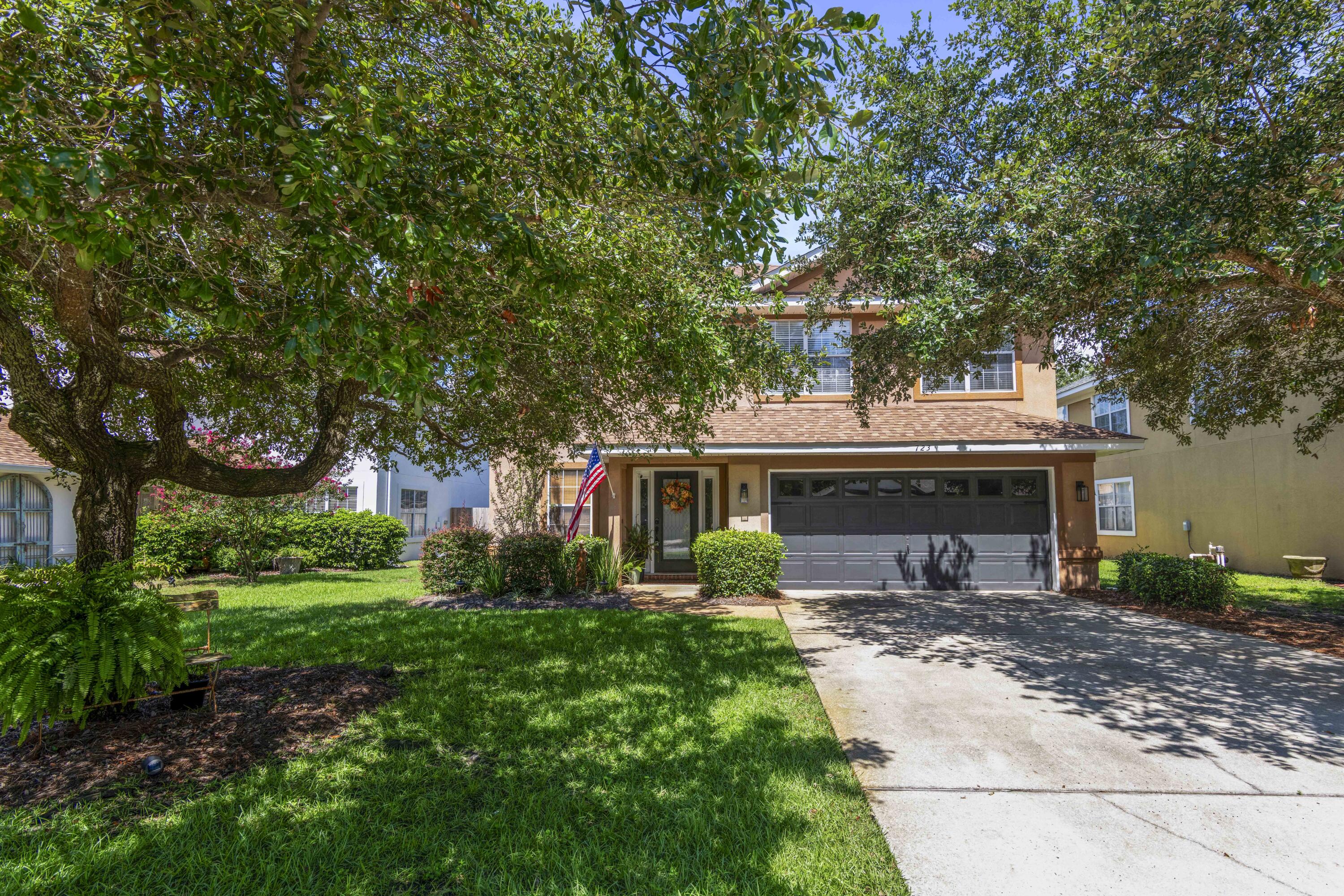 723 Loblolly Bay Drive