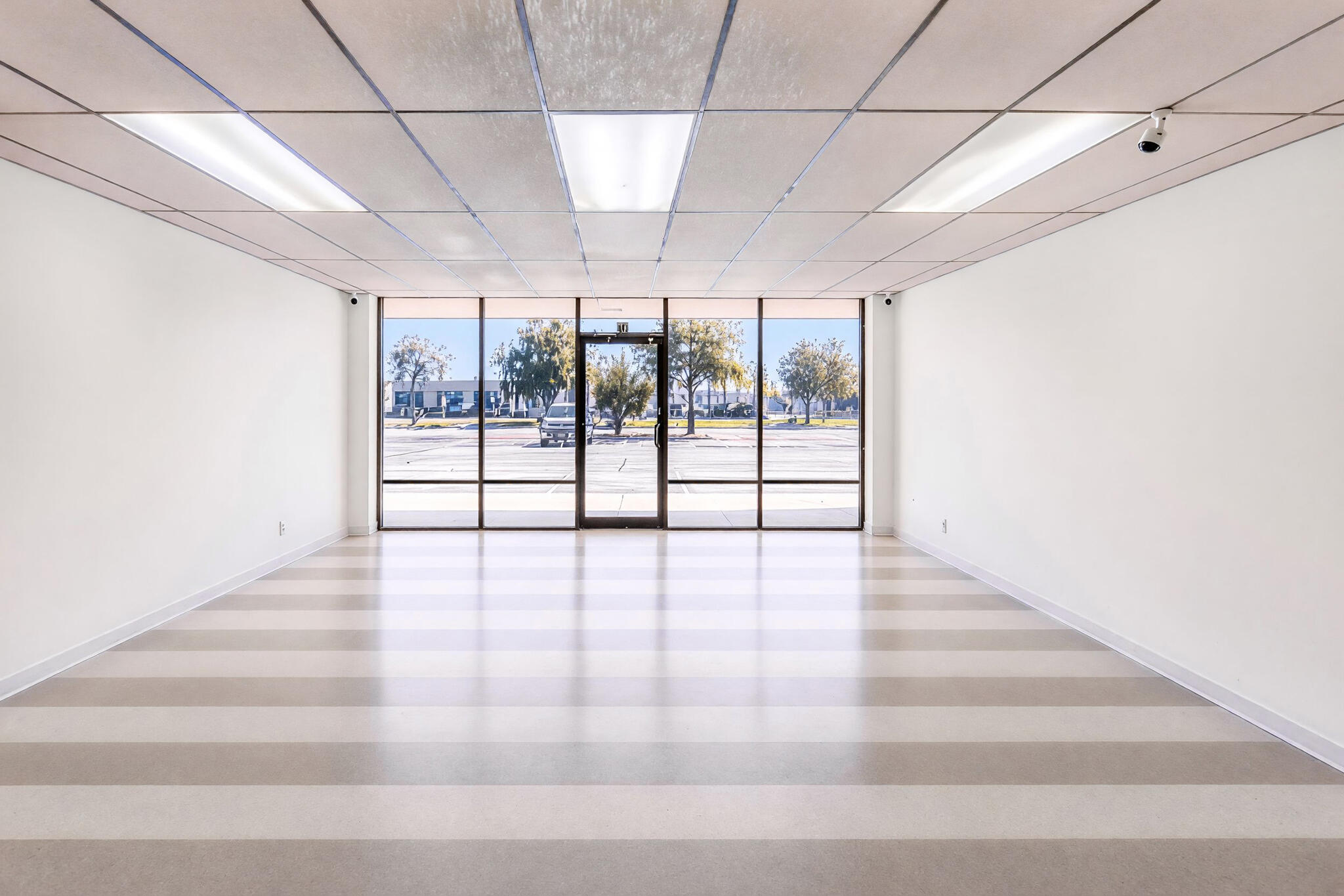 127 Harbor Boulevard 7