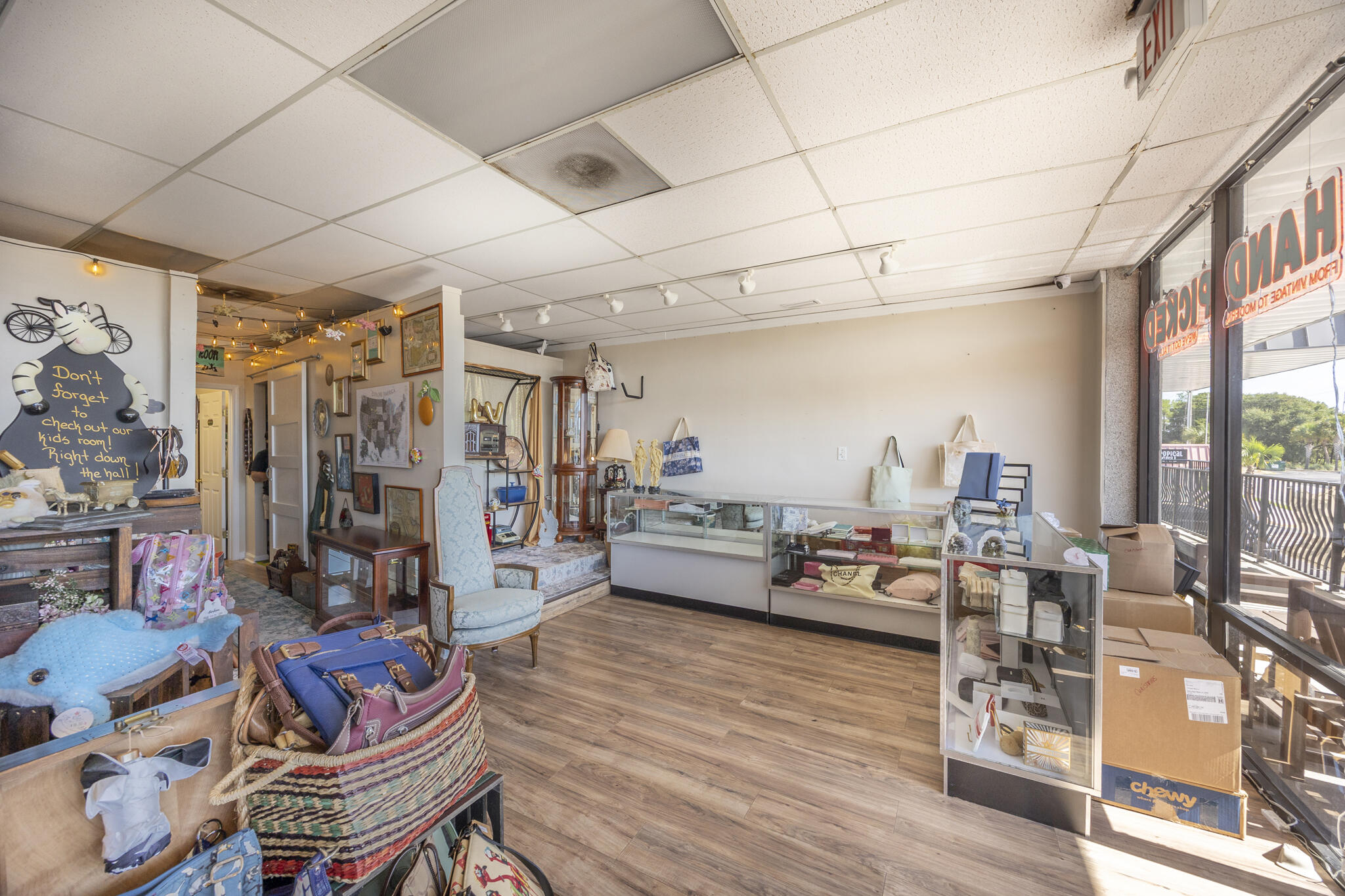 127 Harbor Boulevard 7