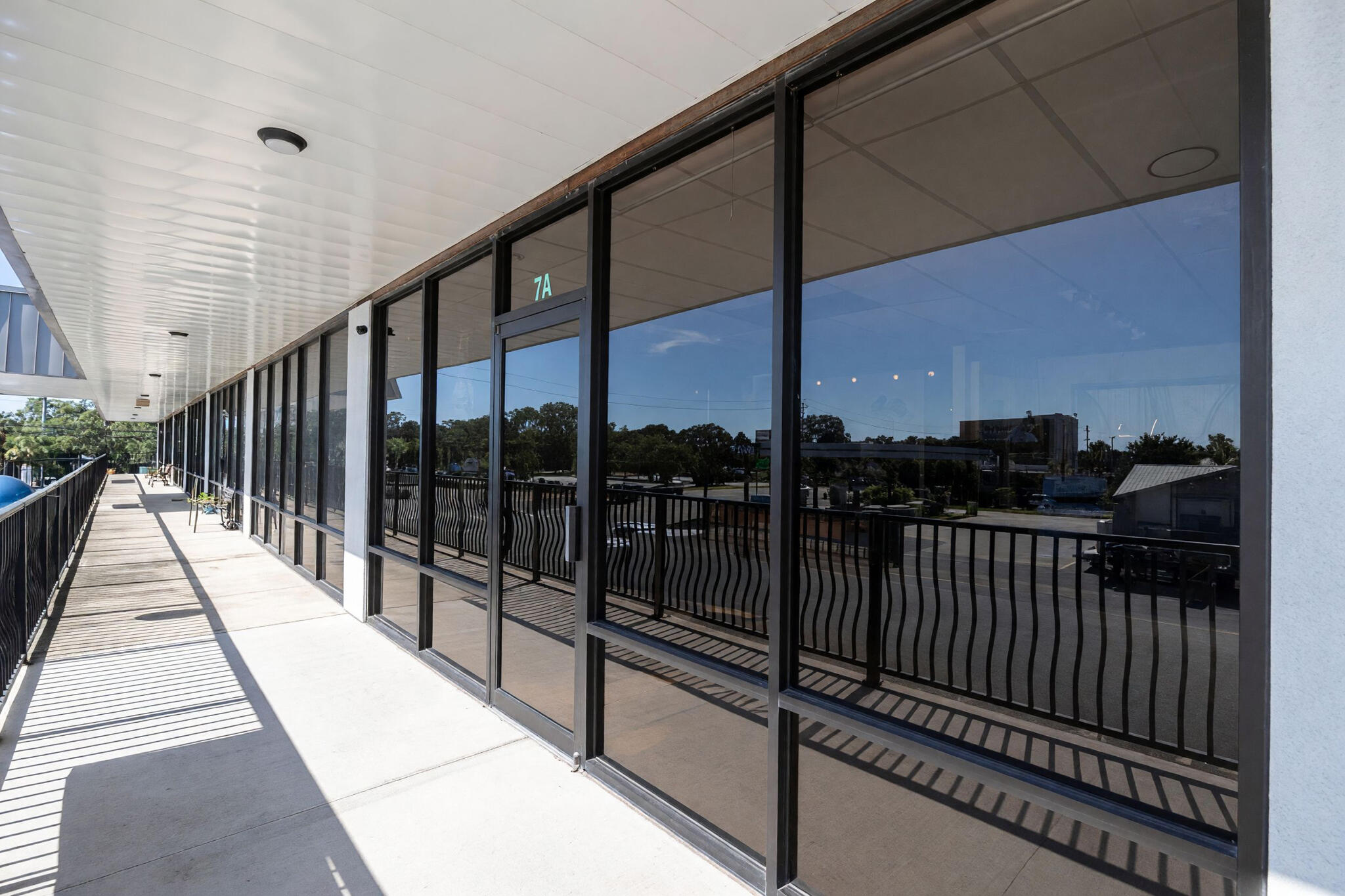 127 Harbor Boulevard 7