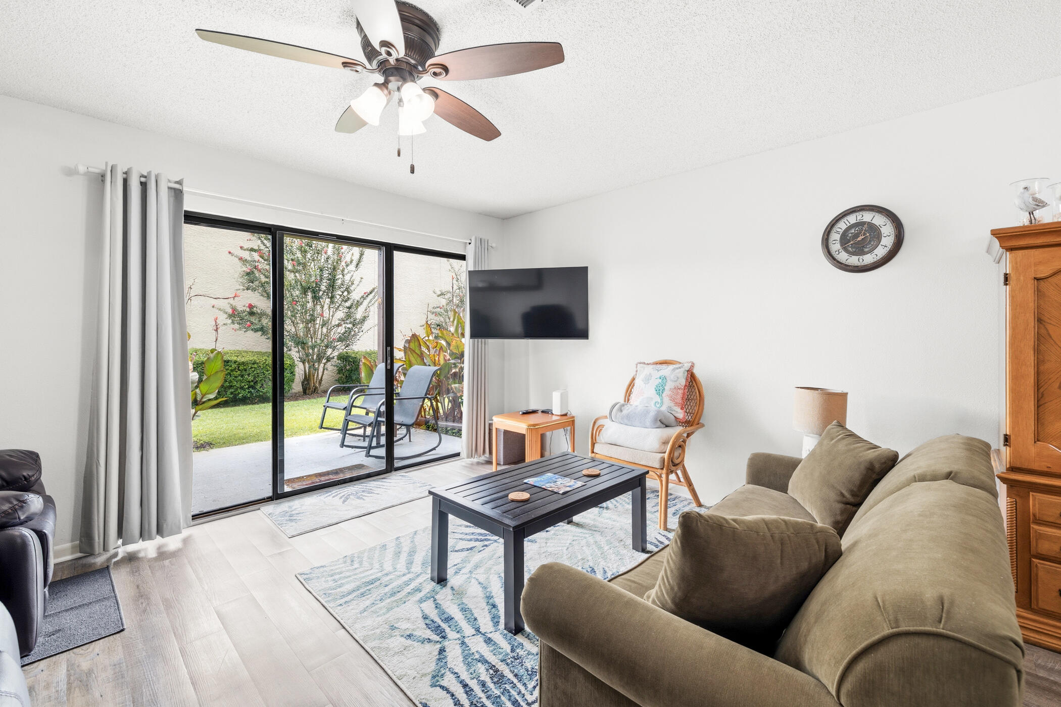 17620 Front Beach Road 2AA