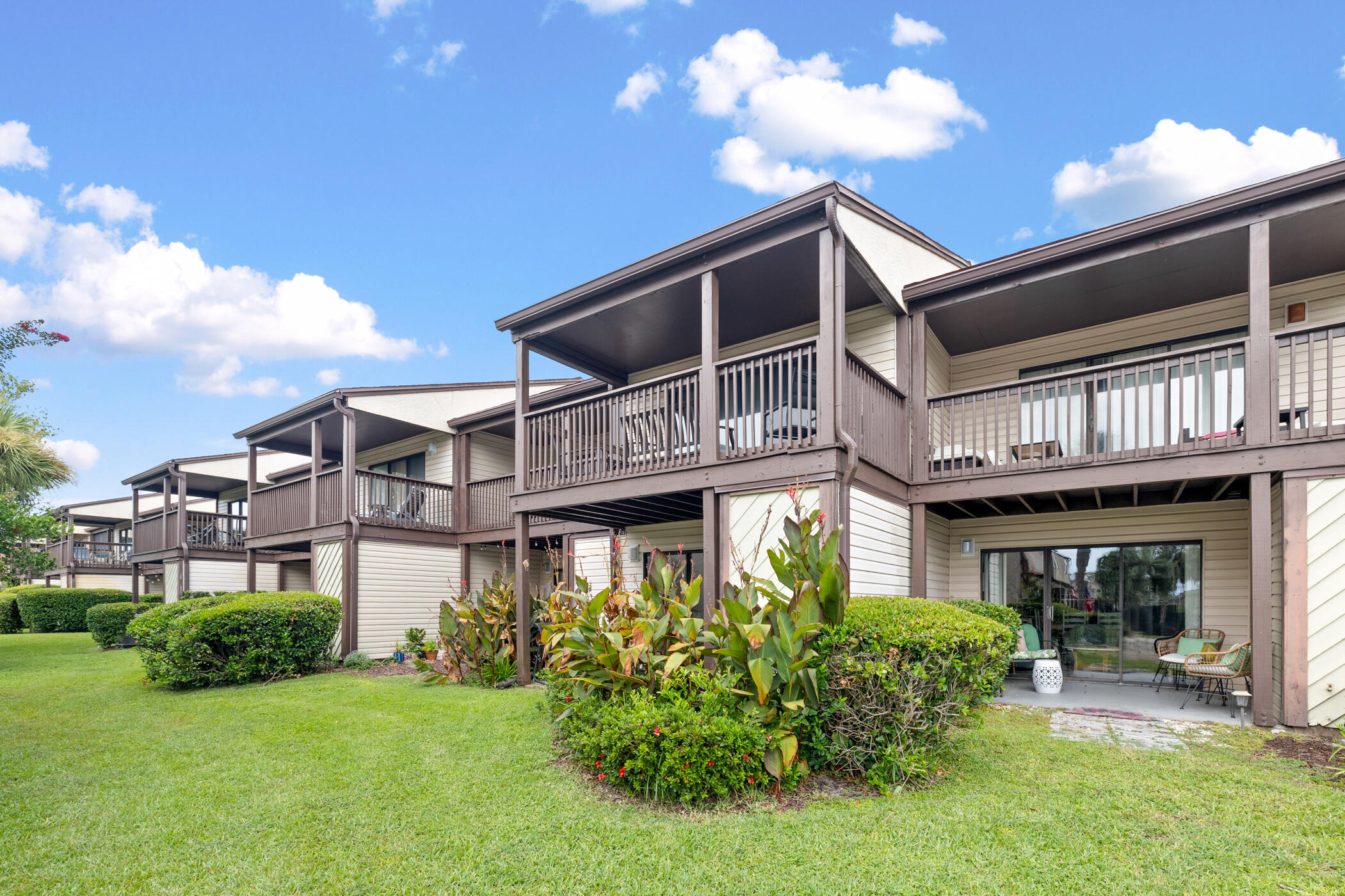 17620 Front Beach Road 2AA