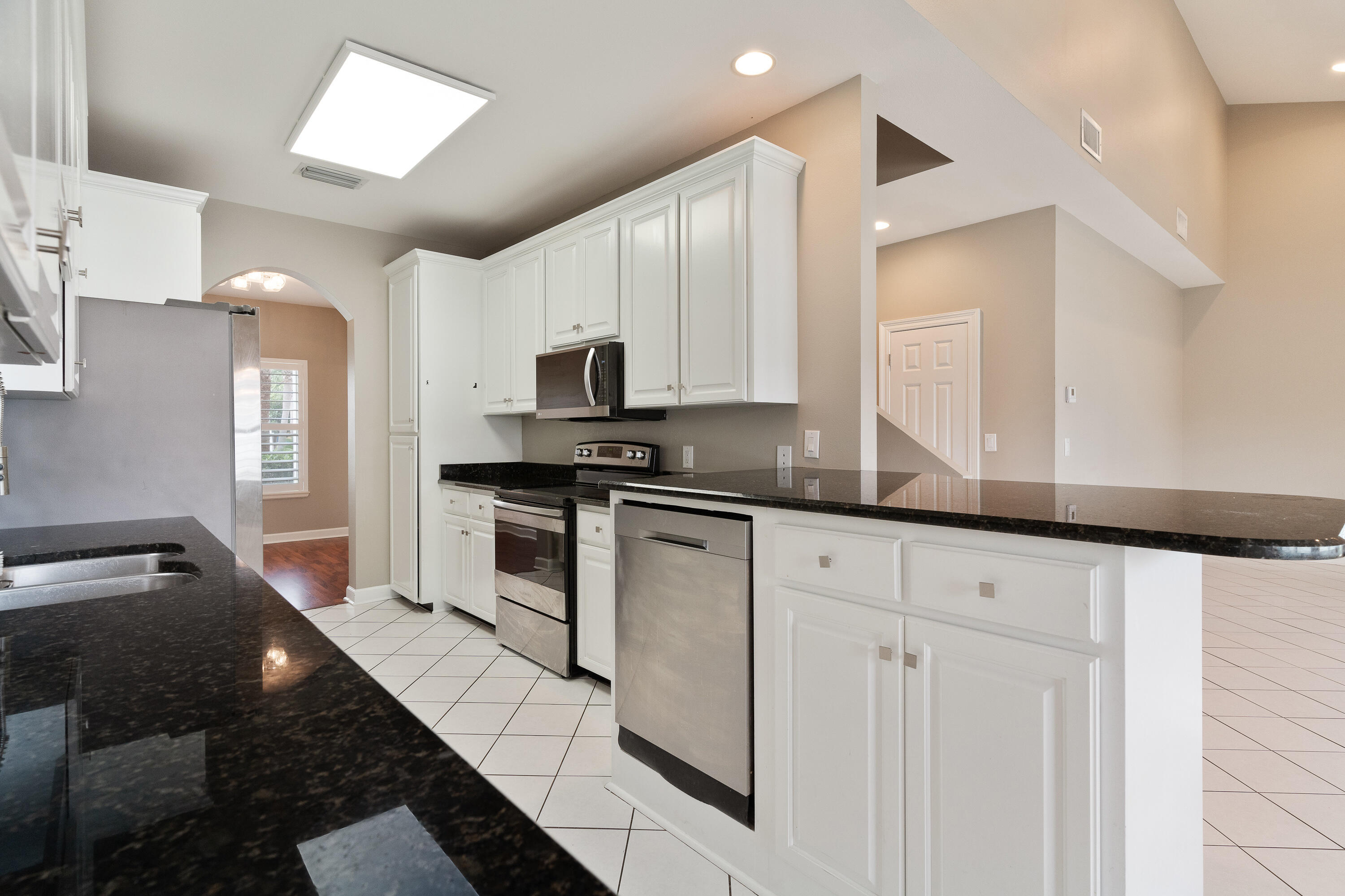 2388 Palm Harbor Drive