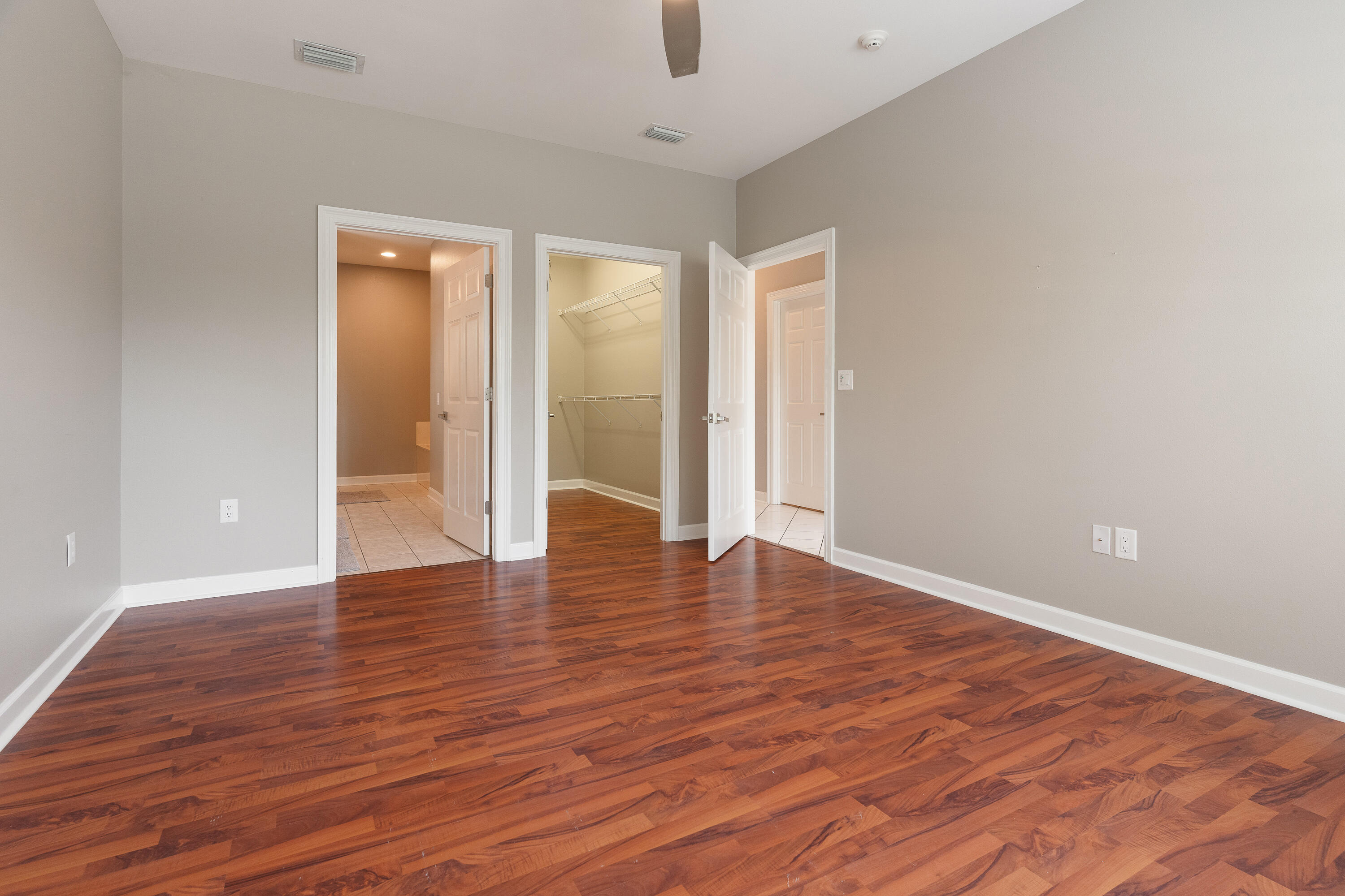 2388 Palm Harbor Drive