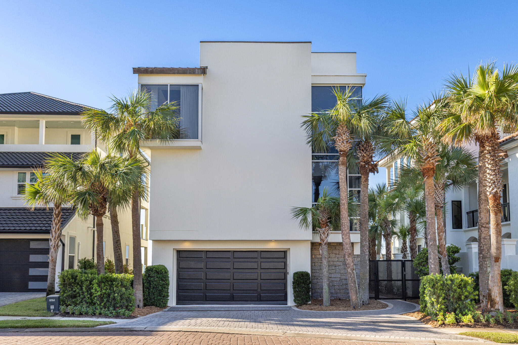 4716 Ocean Boulevard