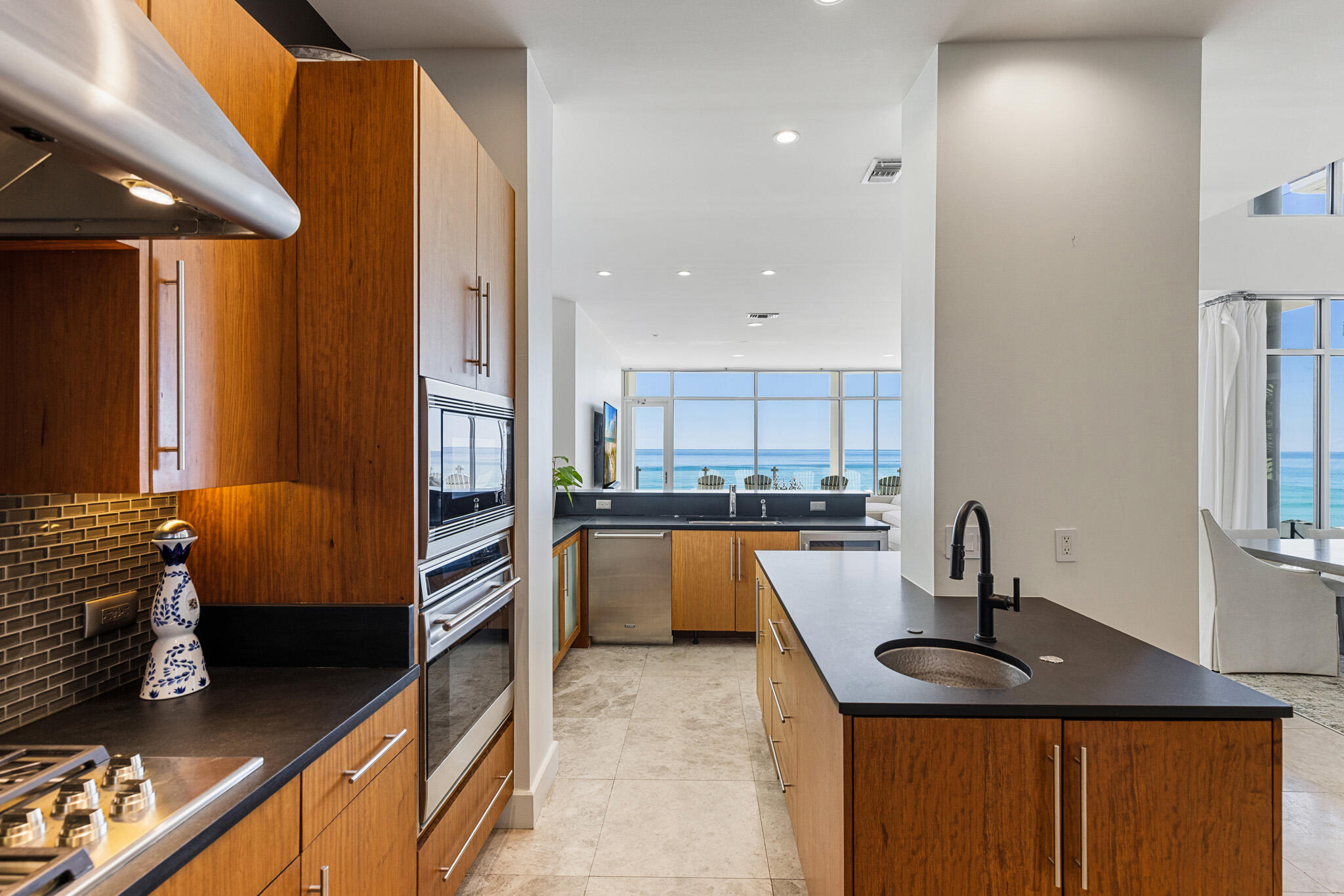 4716 Ocean Boulevard