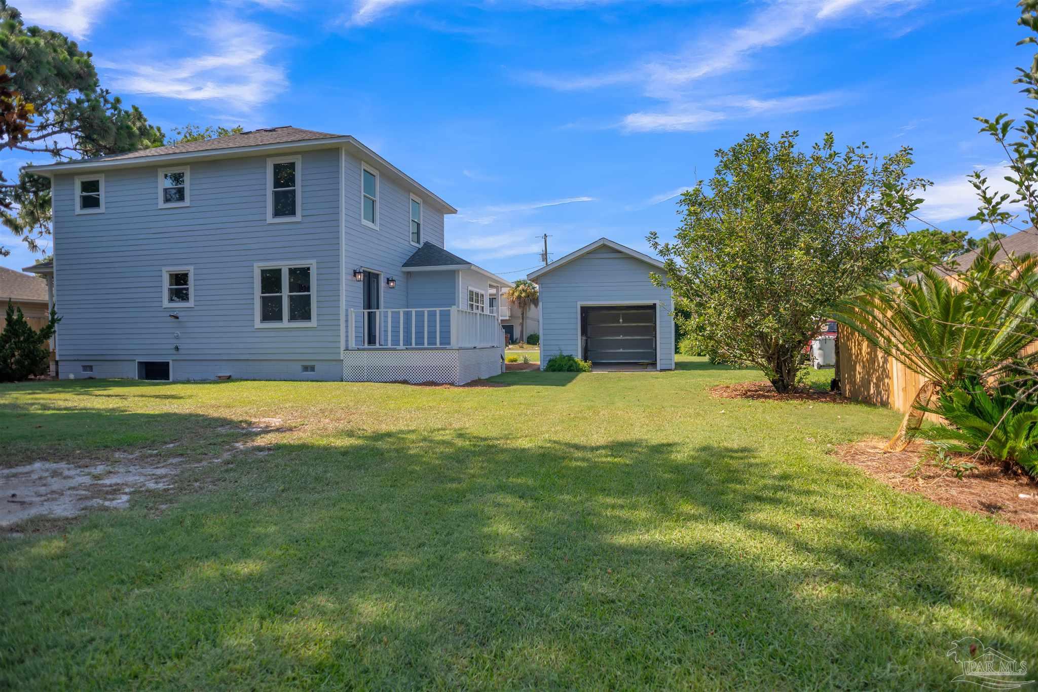 1421 Little Duck Cir