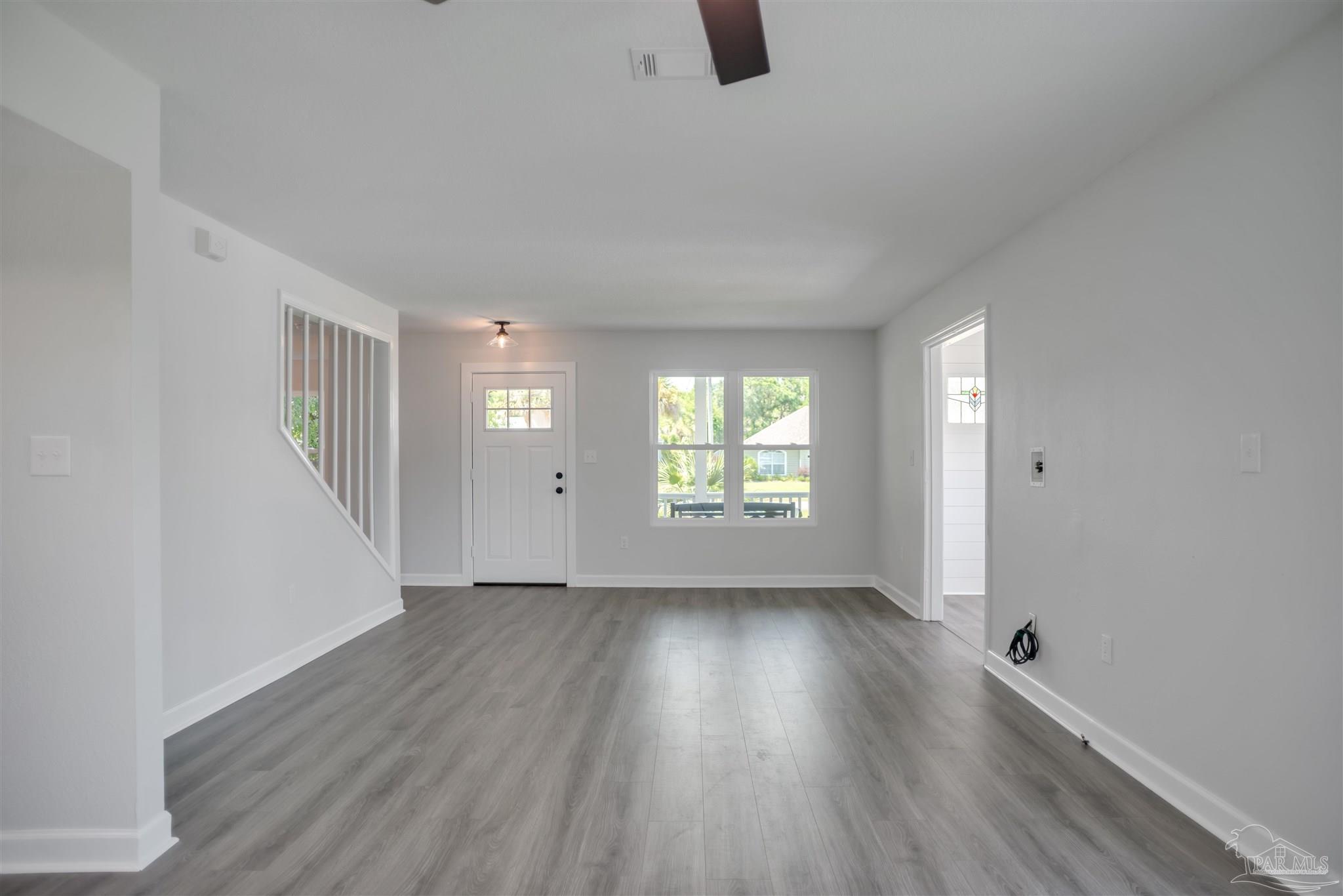 1421 Little Duck Cir