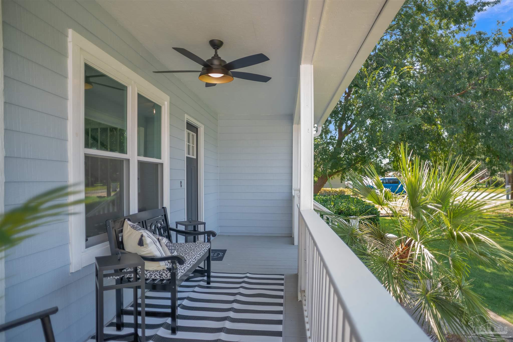 1421 Little Duck Cir