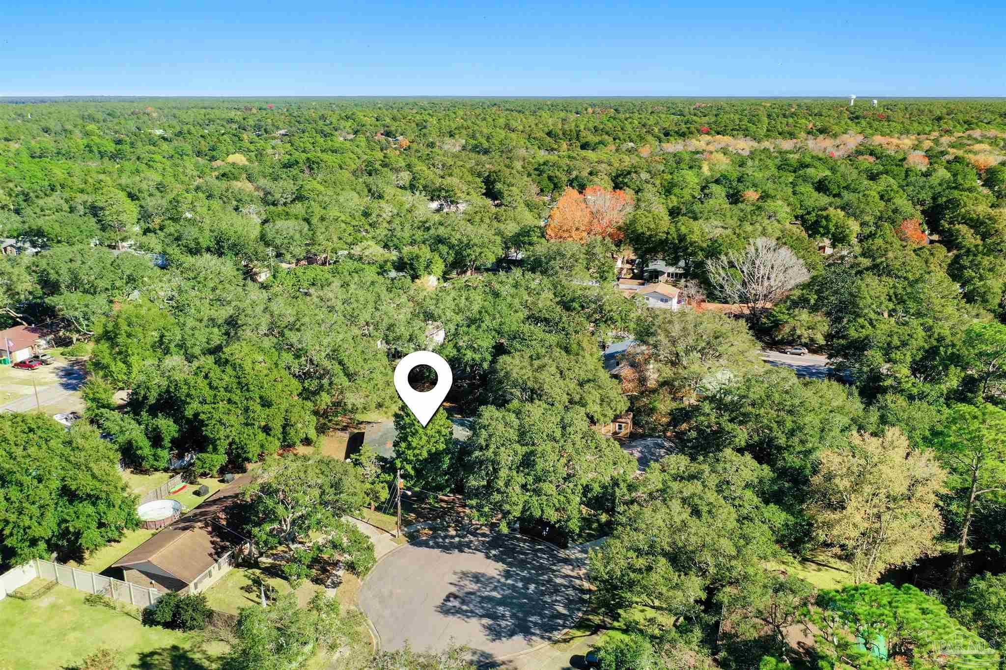 102 Little John Ct