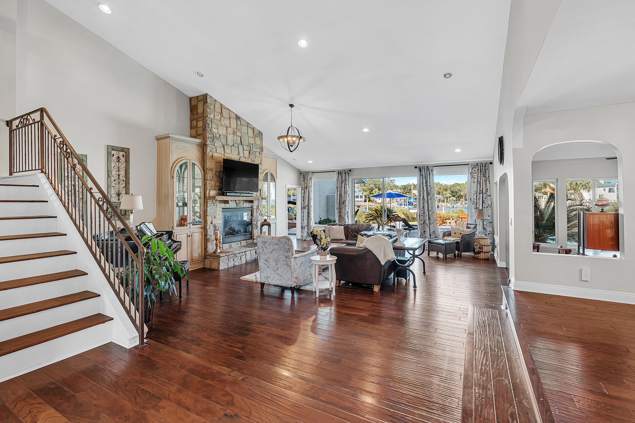 128 Indian Bayou Drive