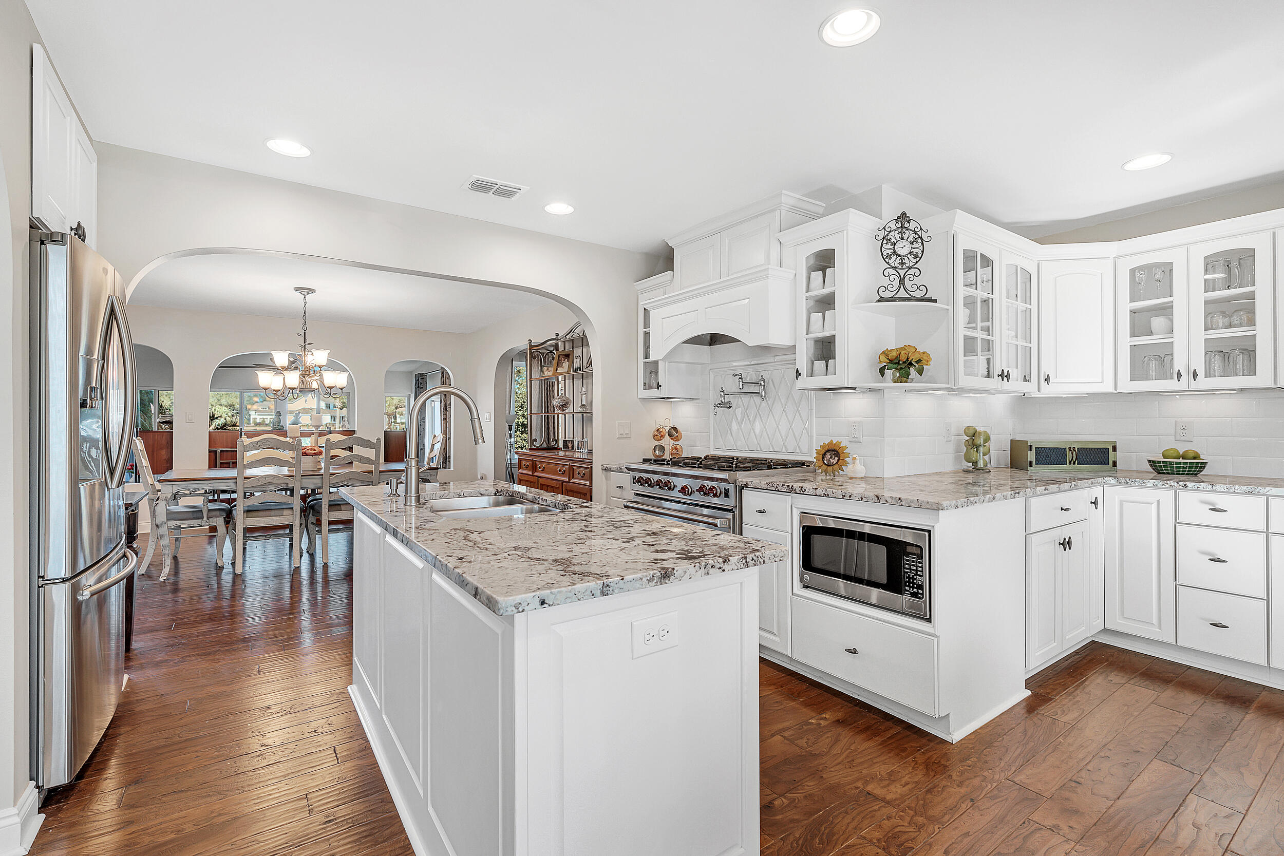 128 Indian Bayou Drive