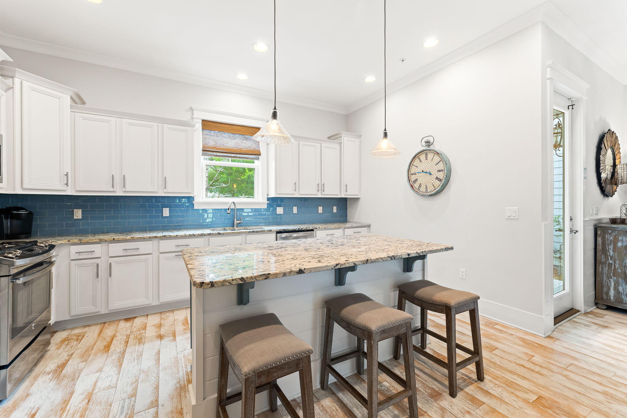 206 Gulfview Circle