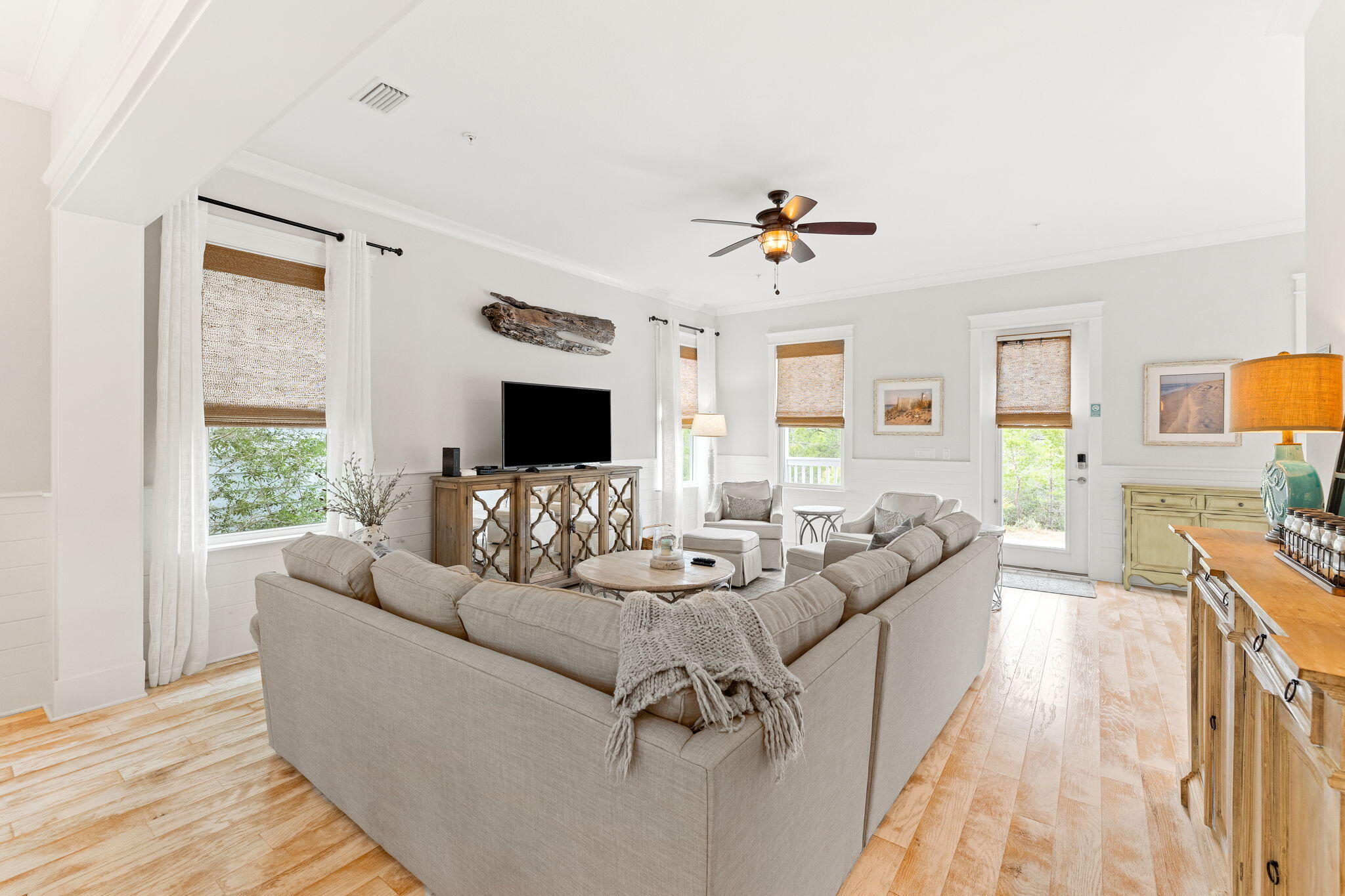 206 Gulfview Circle