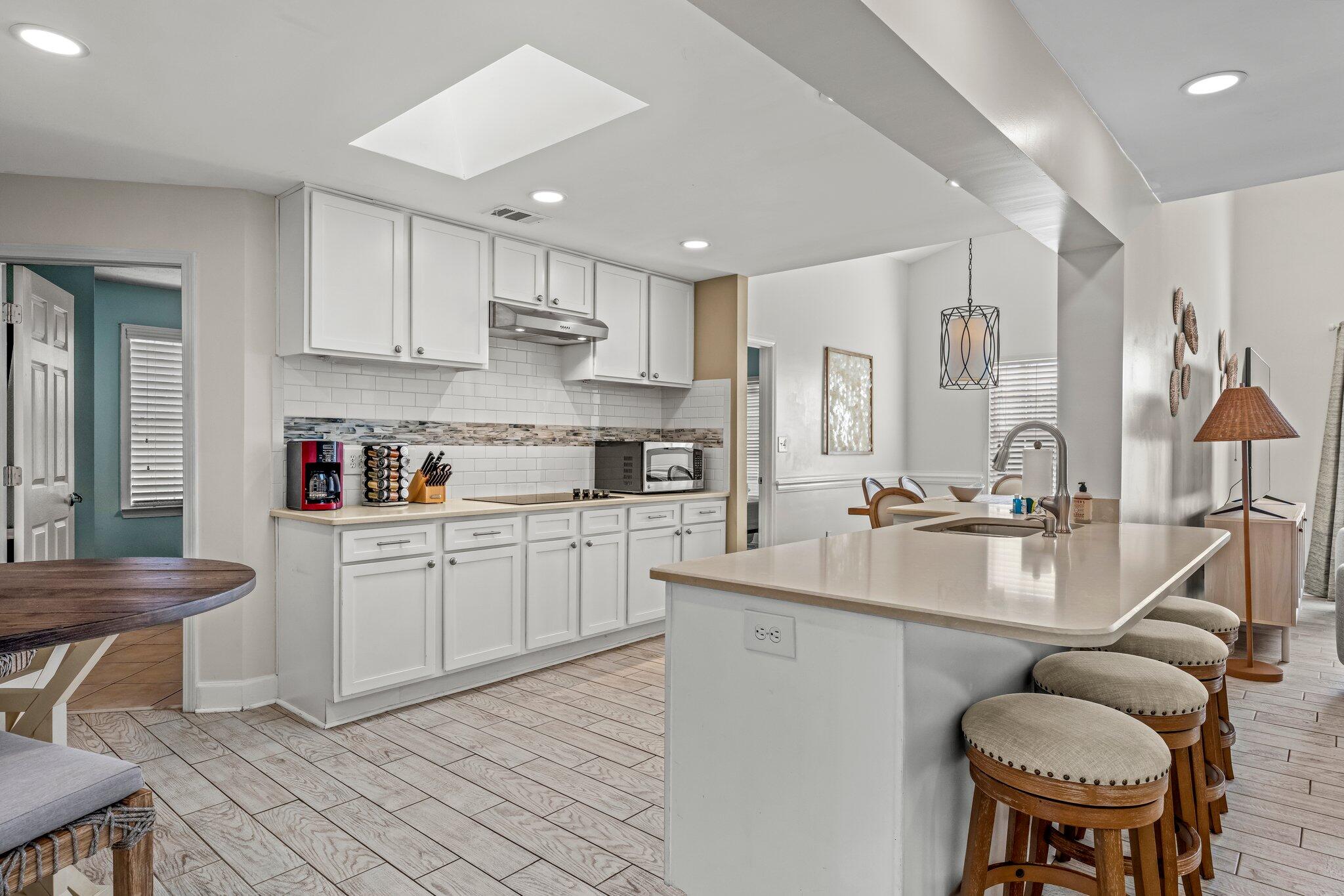 5928 Beach Drive
