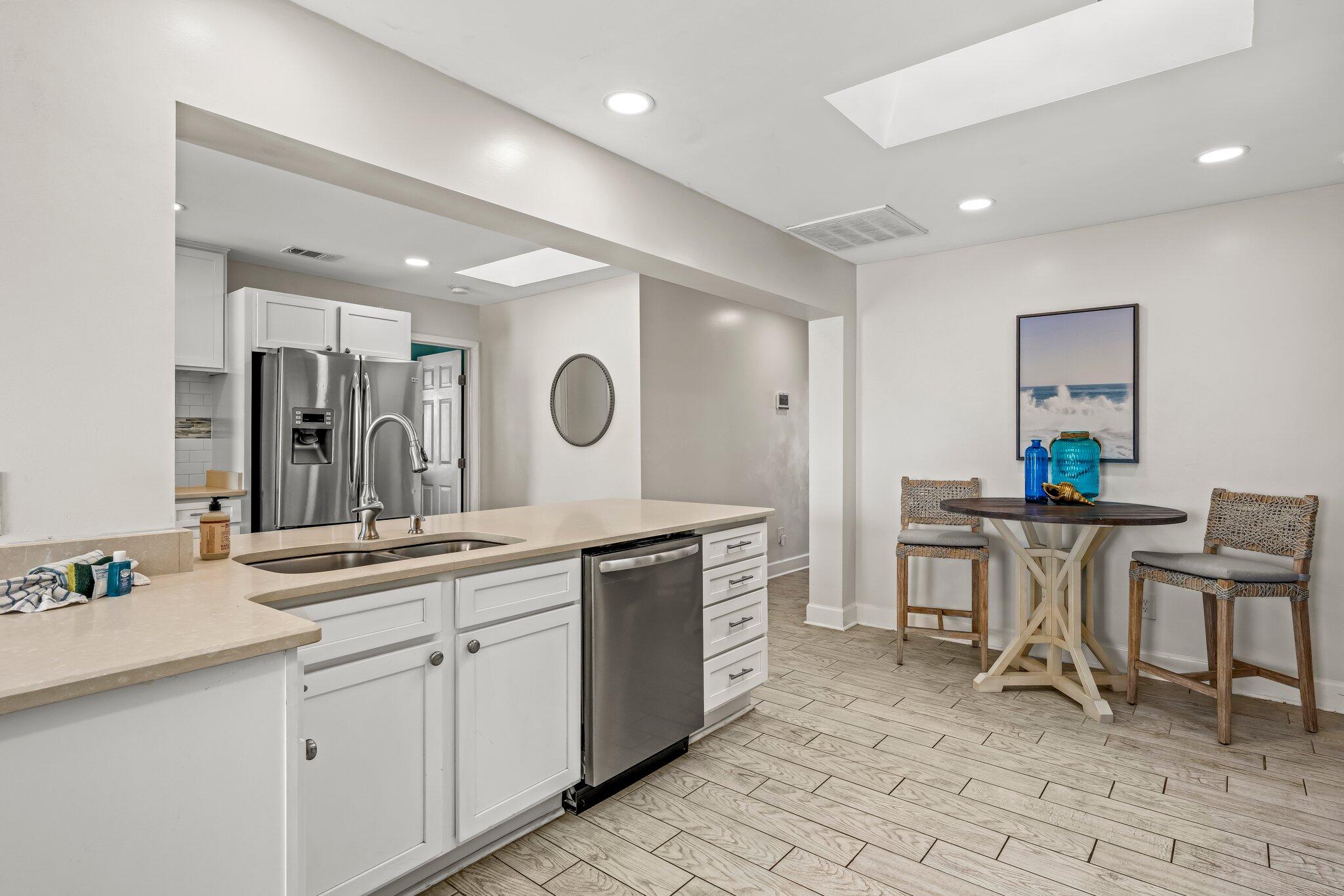 5928 Beach Drive