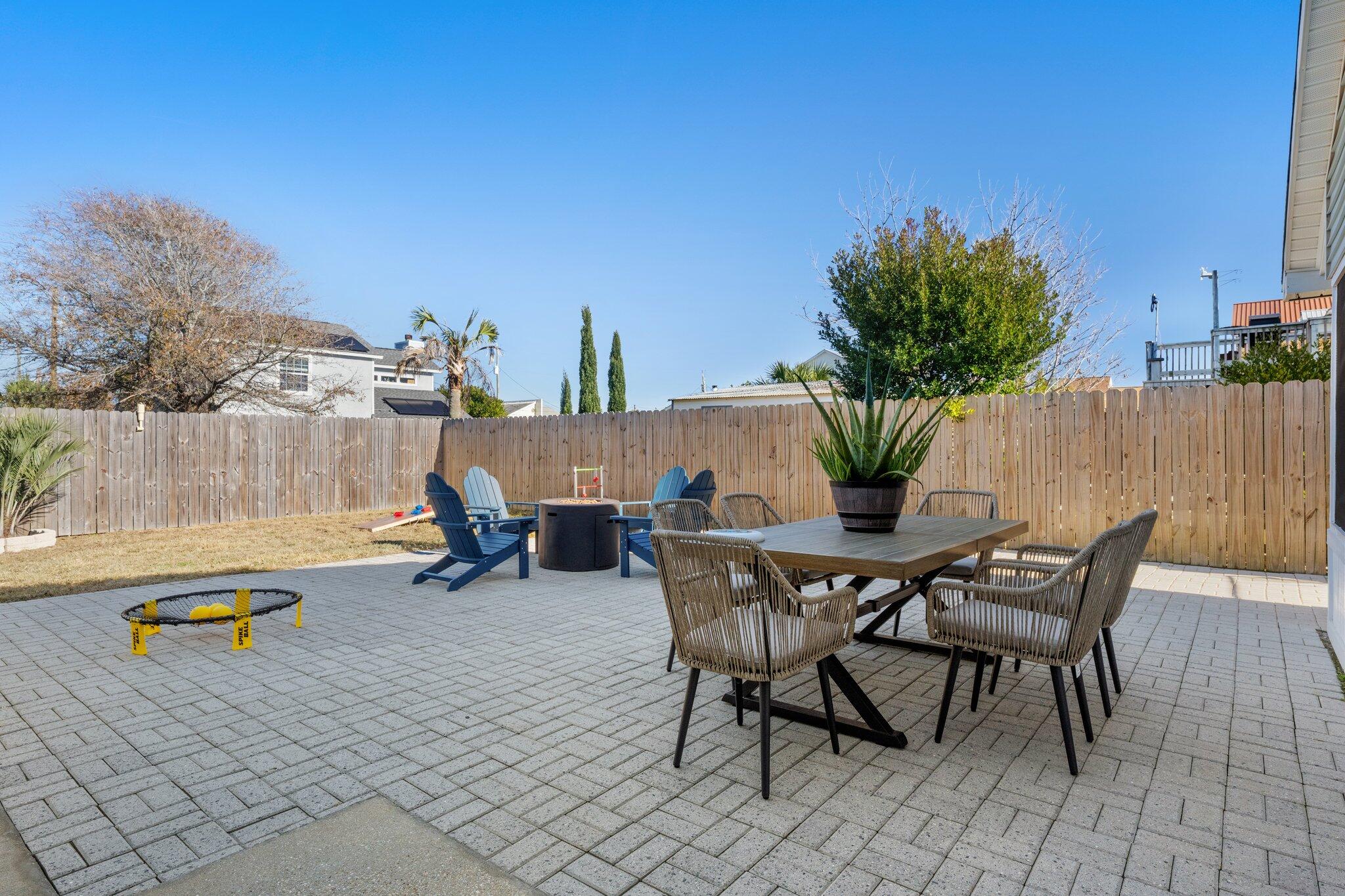 5928 Beach Drive